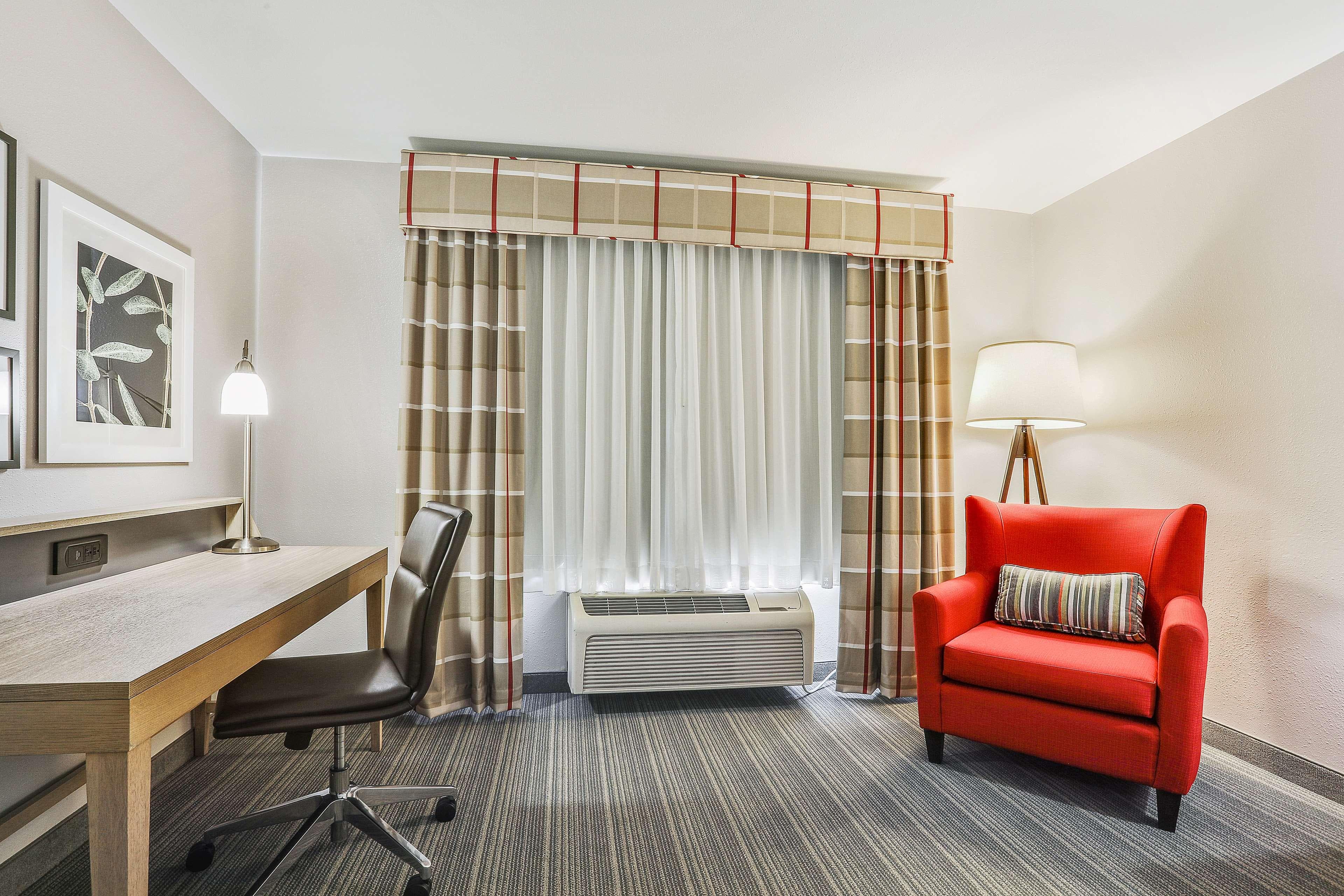 Country Inn & Suites by Radisson, Green Bay, WI — 6