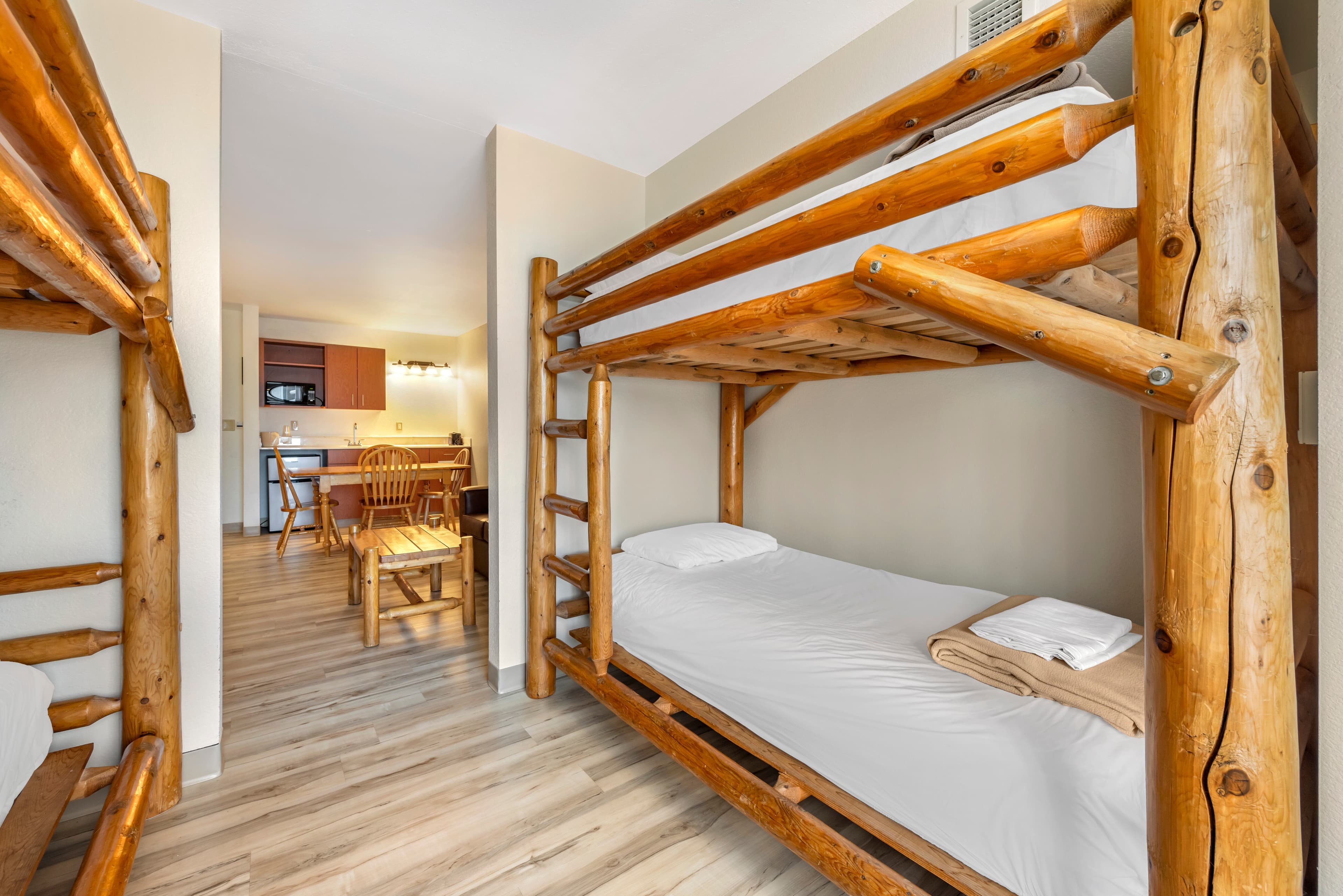 Three Bears Waterpark Resort Near Tomah, Ascend Collection Hotel — 27
