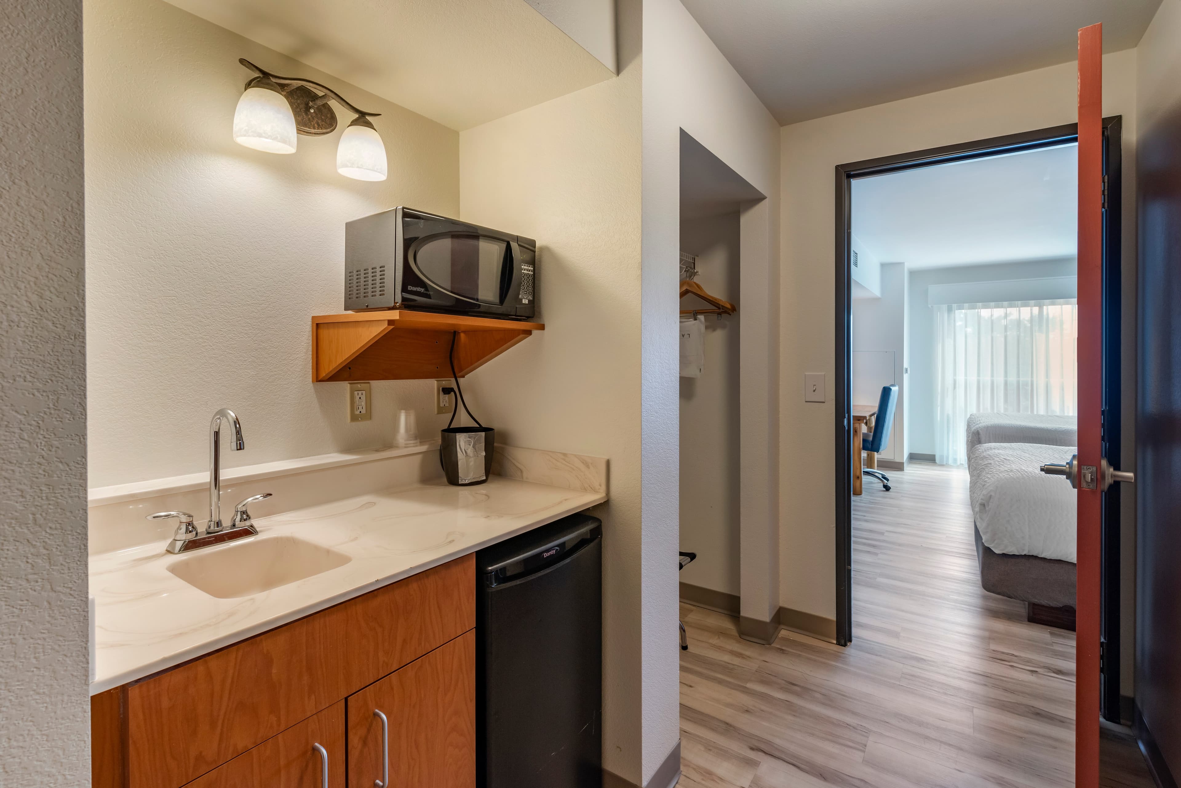 Three Bears Waterpark Resort Near Tomah, Ascend Collection Hotel — 37