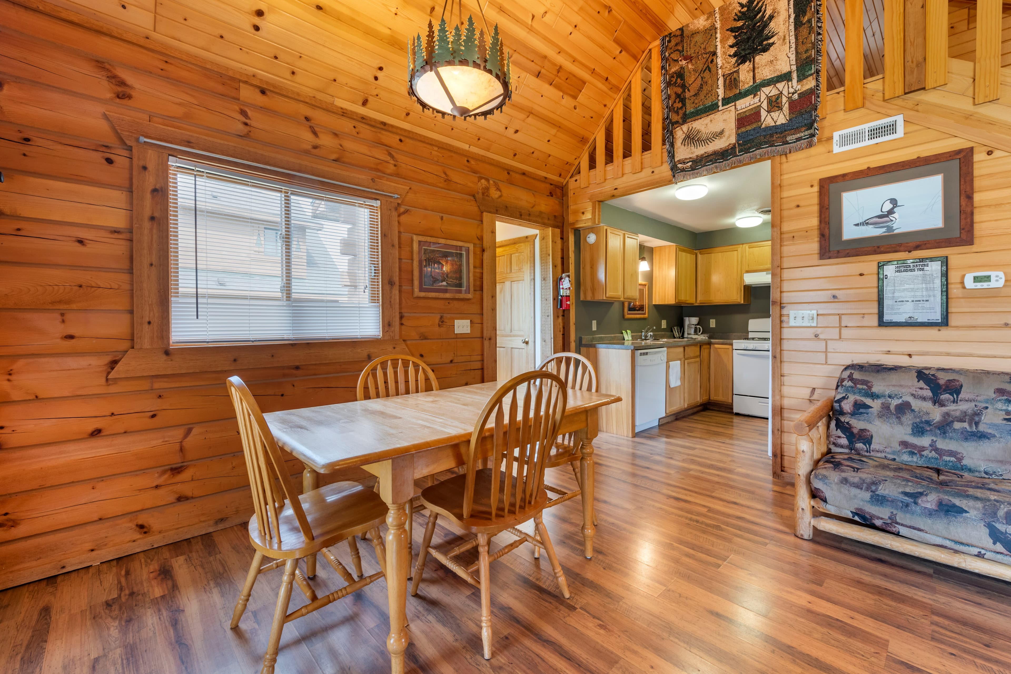Three Bears Waterpark Resort Near Tomah, Ascend Collection Hotel — 47