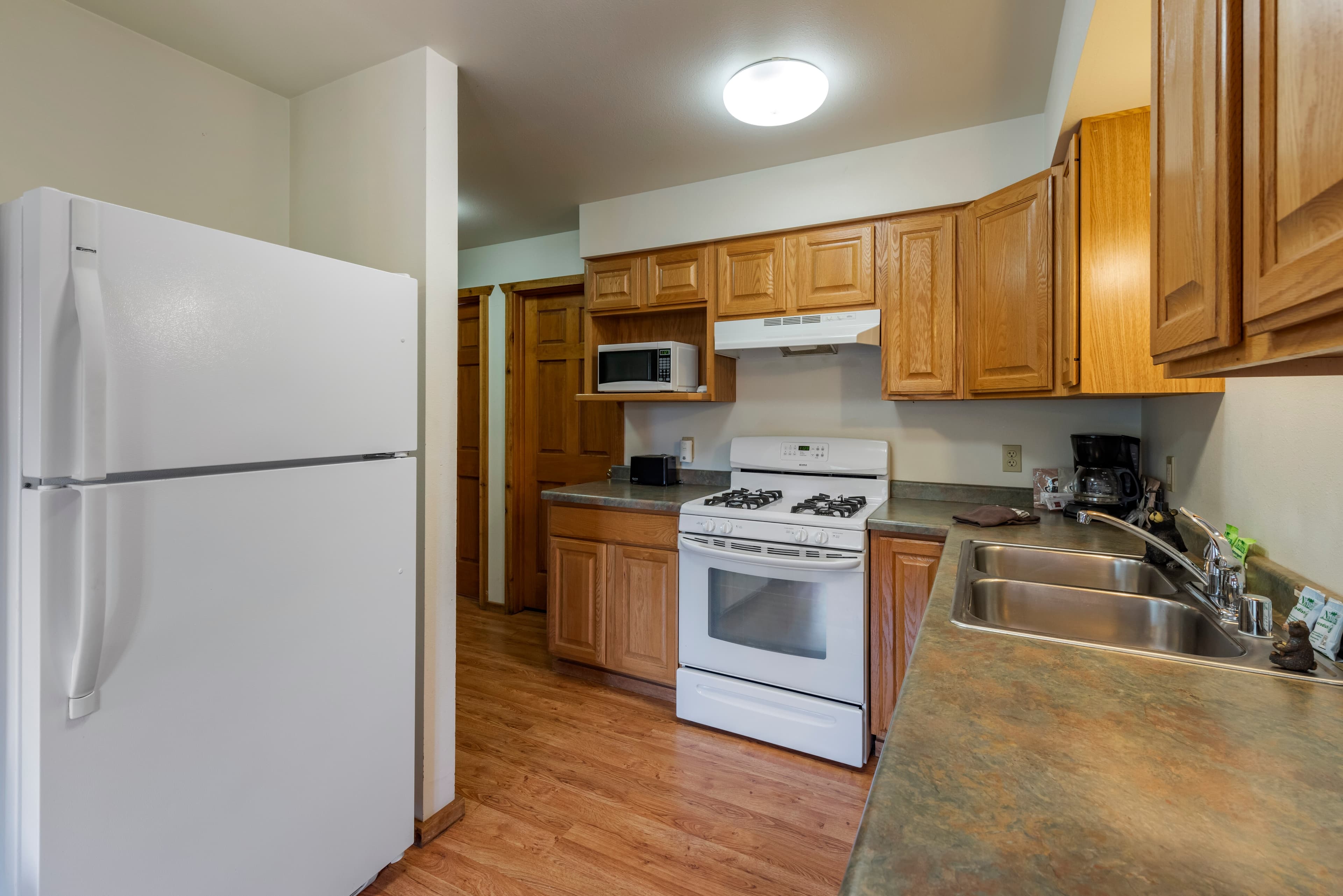 Three Bears Waterpark Resort Near Tomah, Ascend Collection Hotel — 48