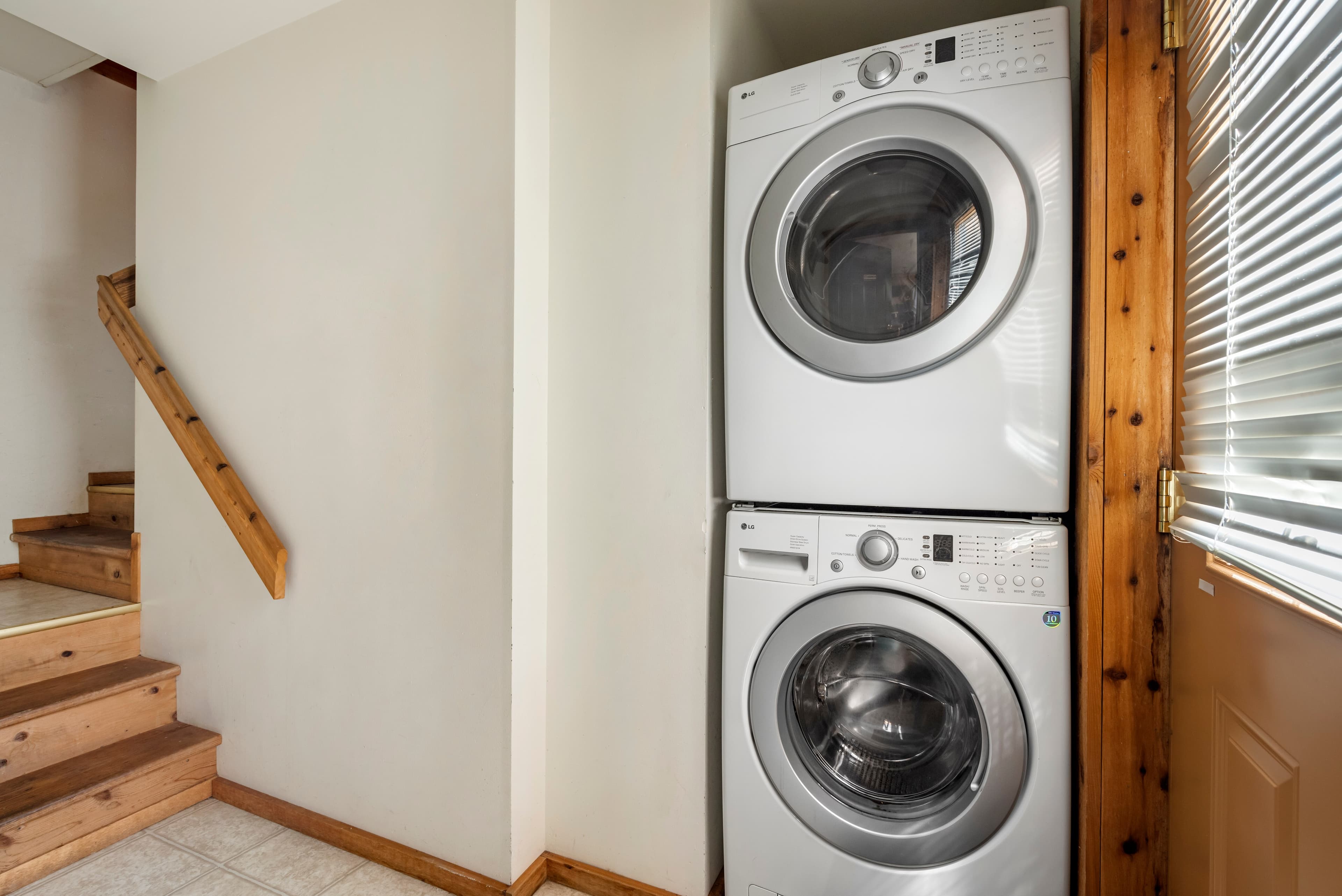 Three Bears Waterpark Resort Near Tomah, Ascend Collection Hotel — 49