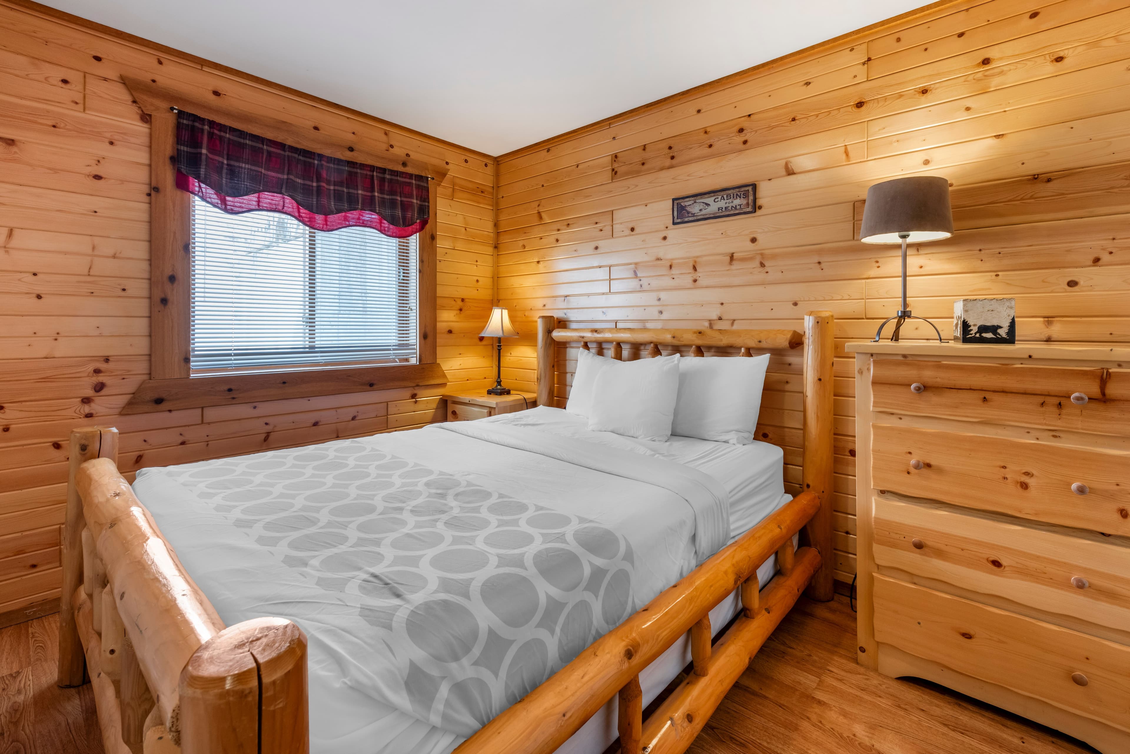 Three Bears Waterpark Resort Near Tomah, Ascend Collection Hotel — 39