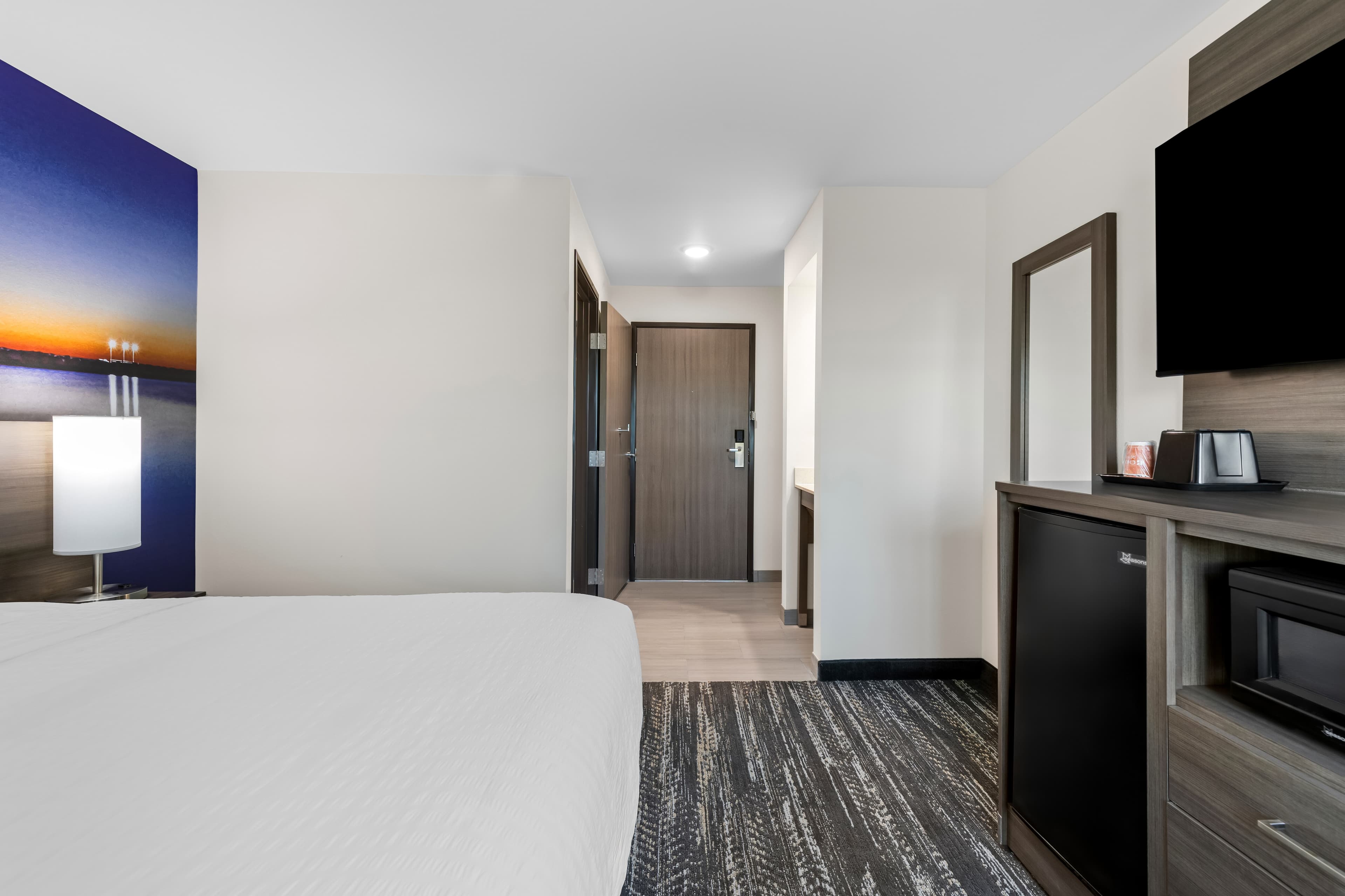 Clarion Pointe Milwaukee Airport — 9