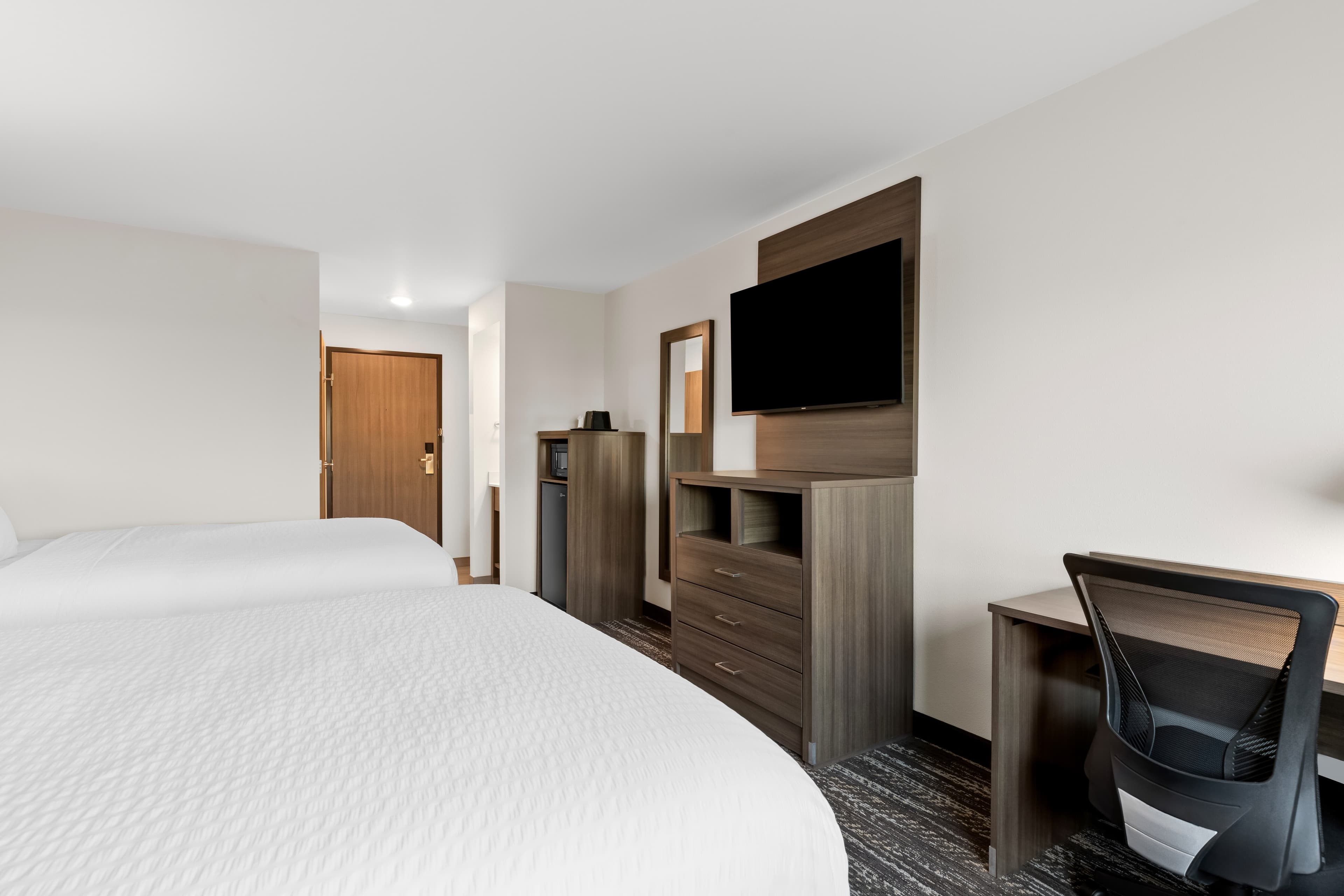Clarion Pointe Milwaukee Airport — 20
