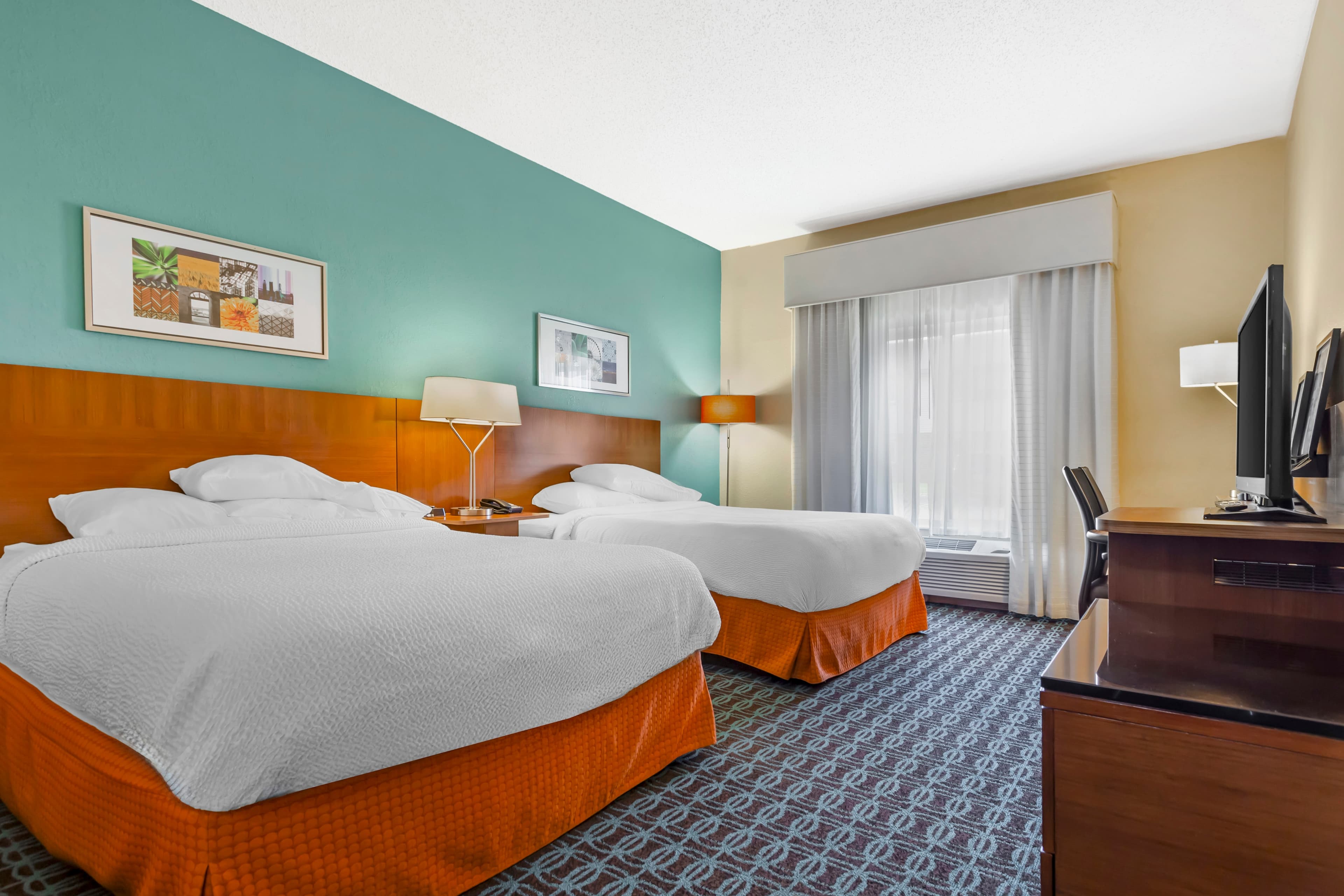 Comfort Inn & Suites Green Bay Stadium Area — 6