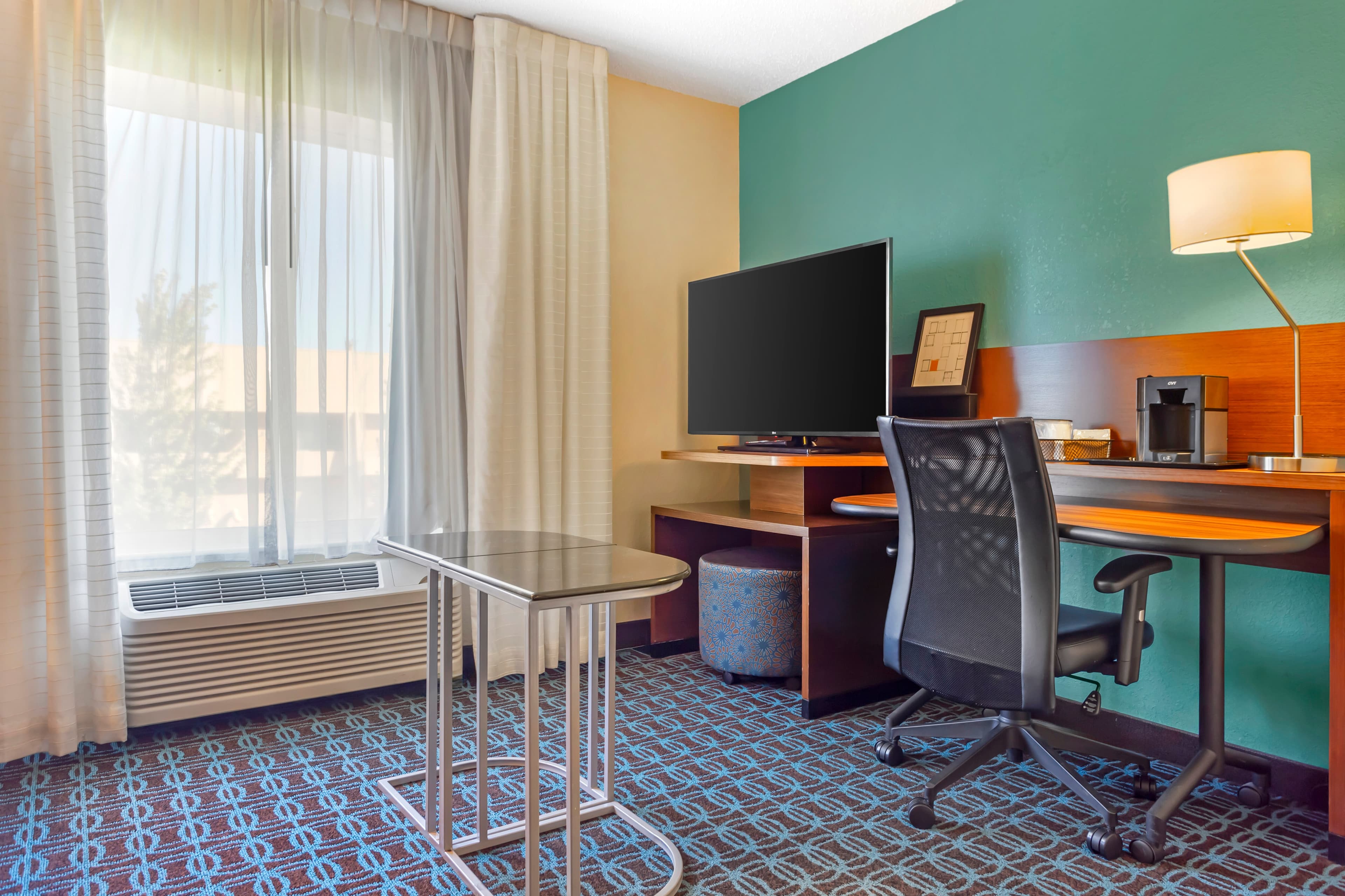 Comfort Inn & Suites Green Bay Stadium Area — 11