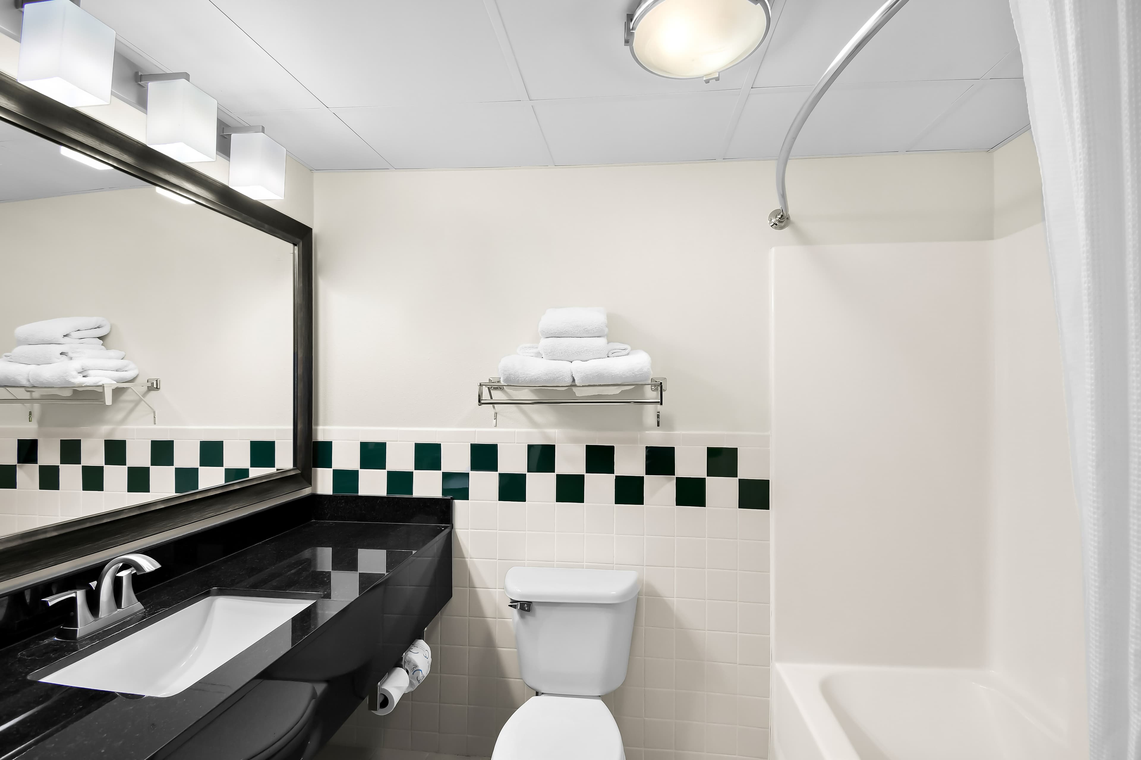 Quality Inn Ladysmith — 30
