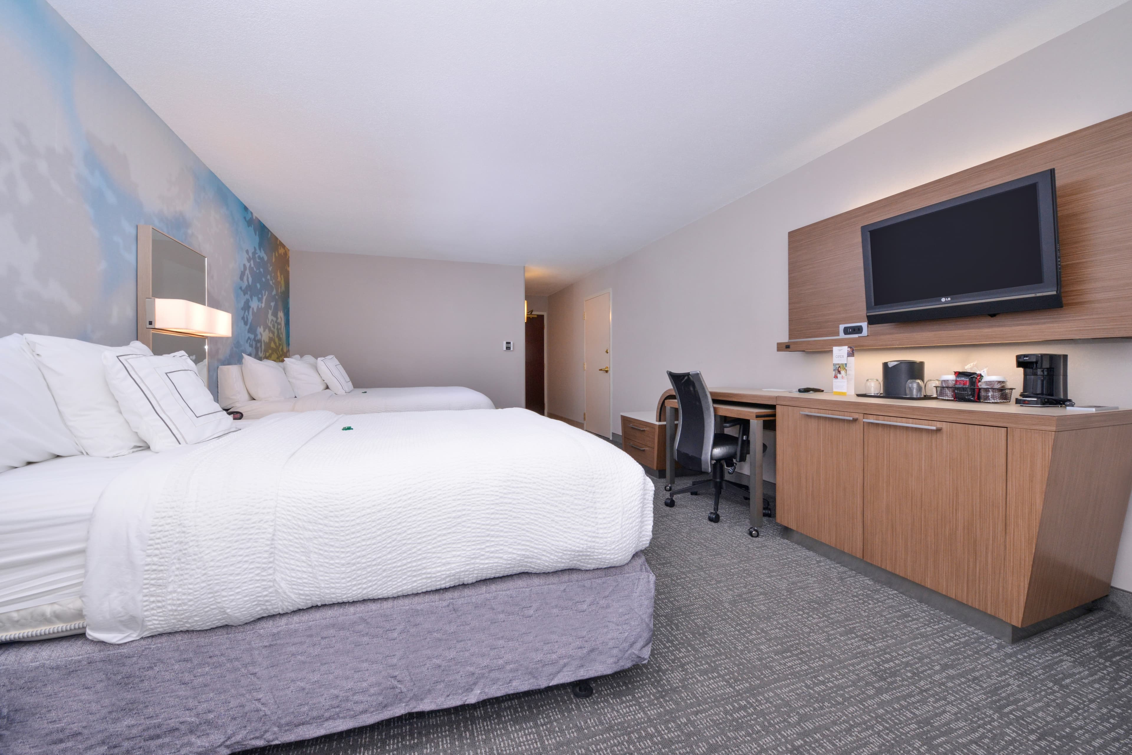 Country Inn & Suites by Radisson, Brown Deer - Milwaukee North — 15