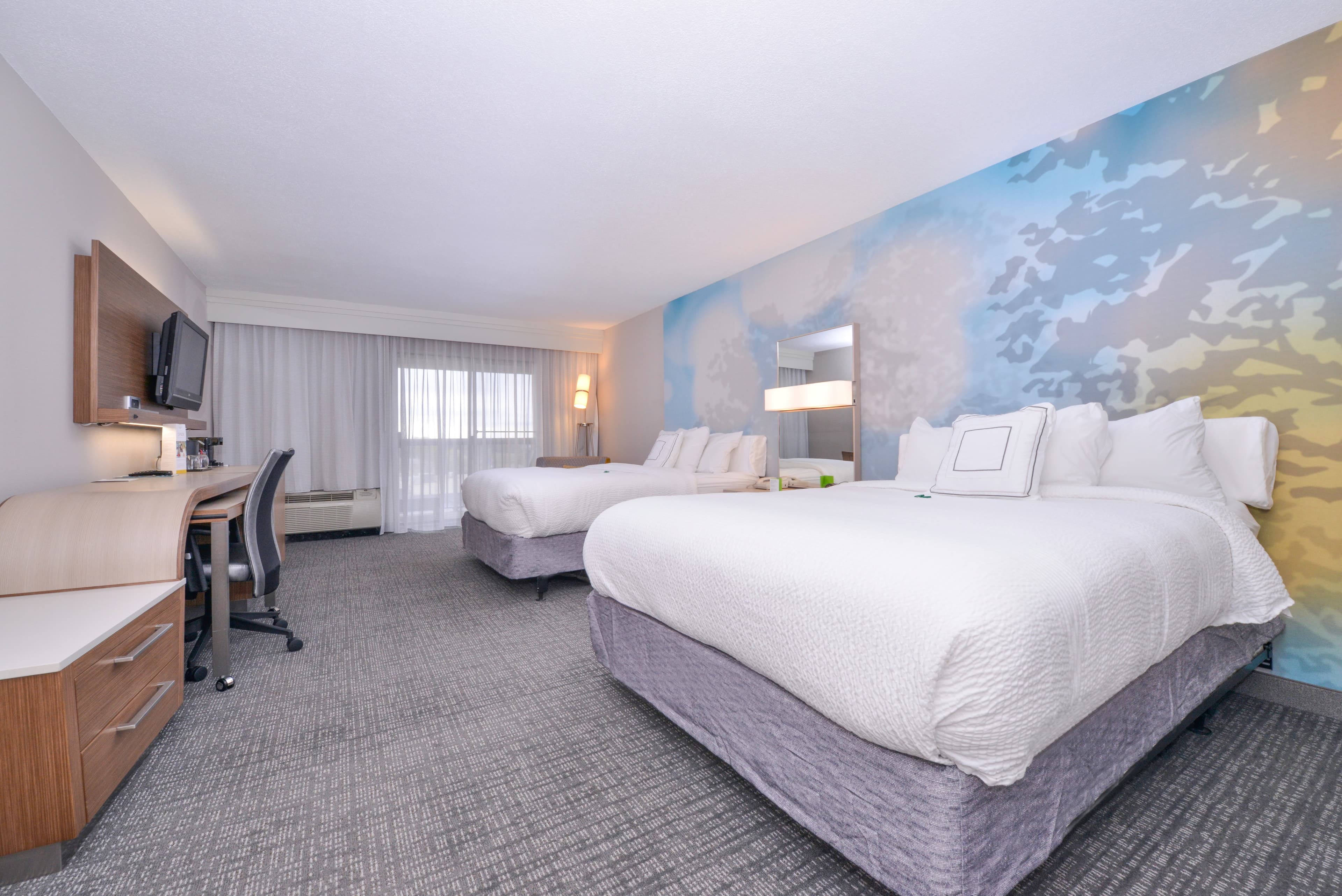 Country Inn & Suites by Radisson, Brown Deer - Milwaukee North — 16