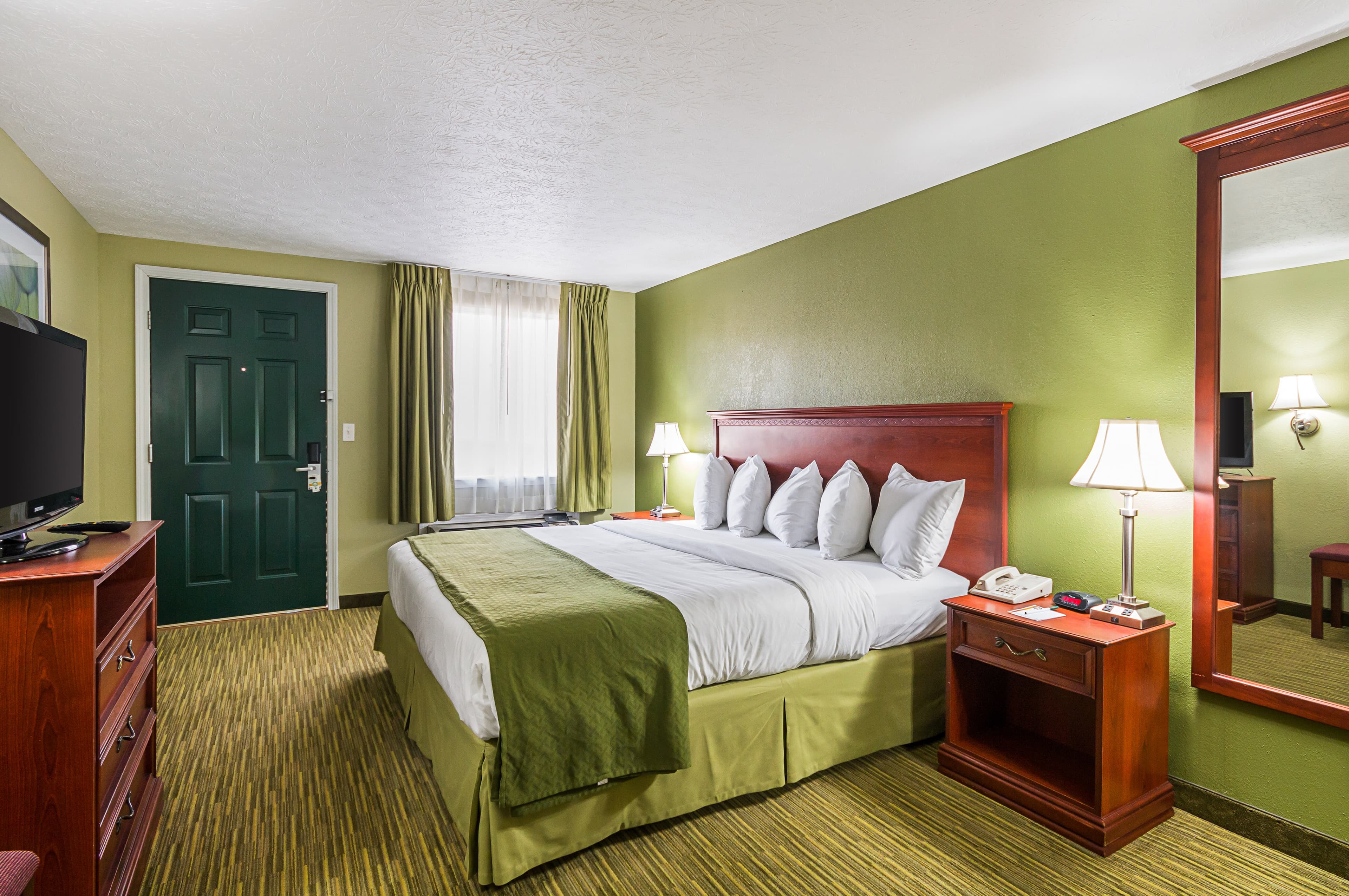 Quality Inn Weston - Image 4