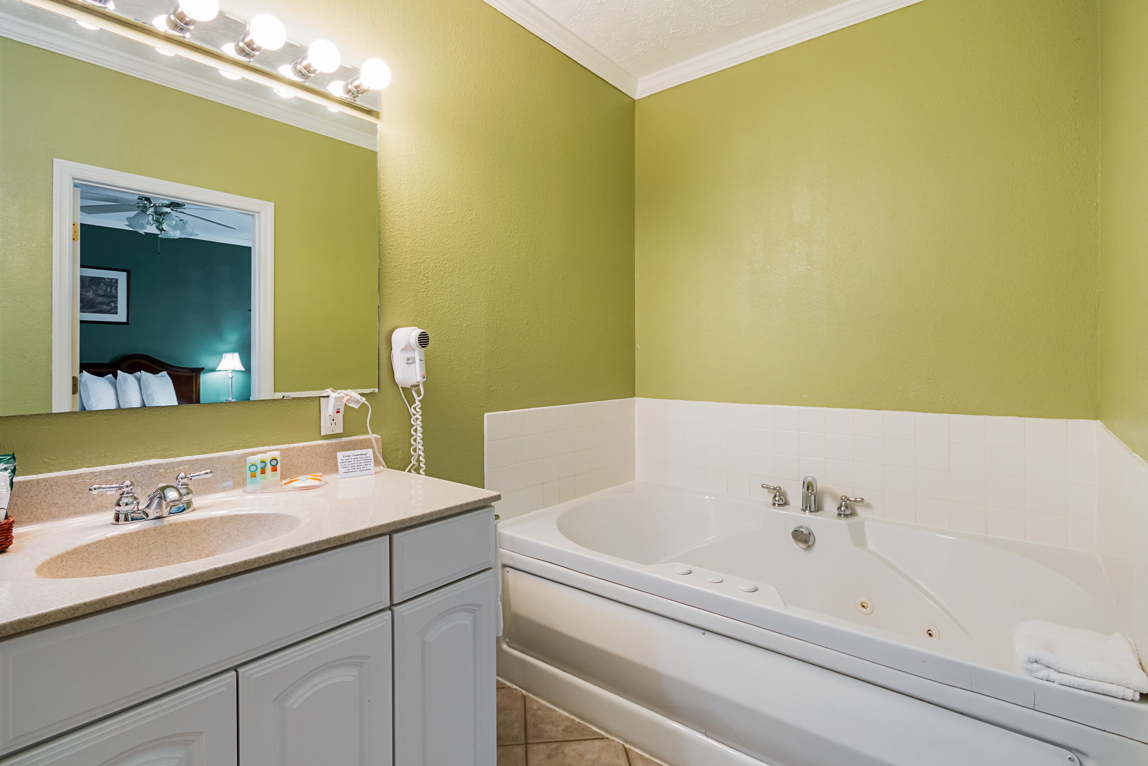 Quality Inn Weston — 9