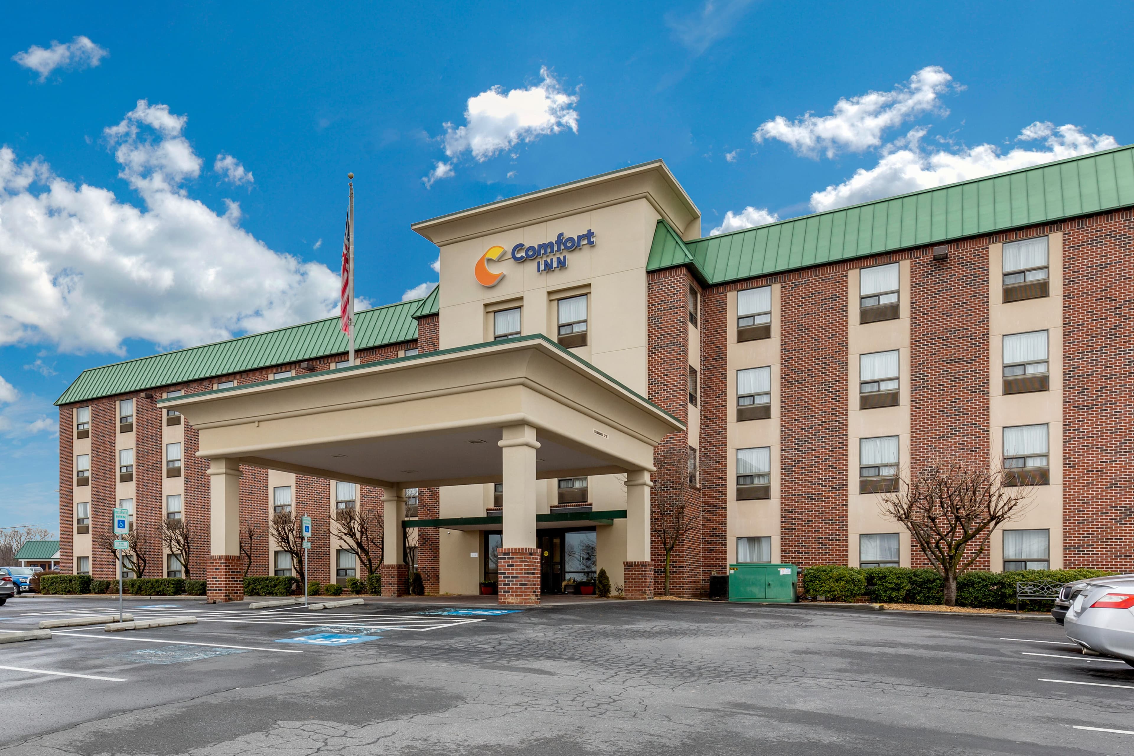 Comfort Inn Aikens Center - Image 1