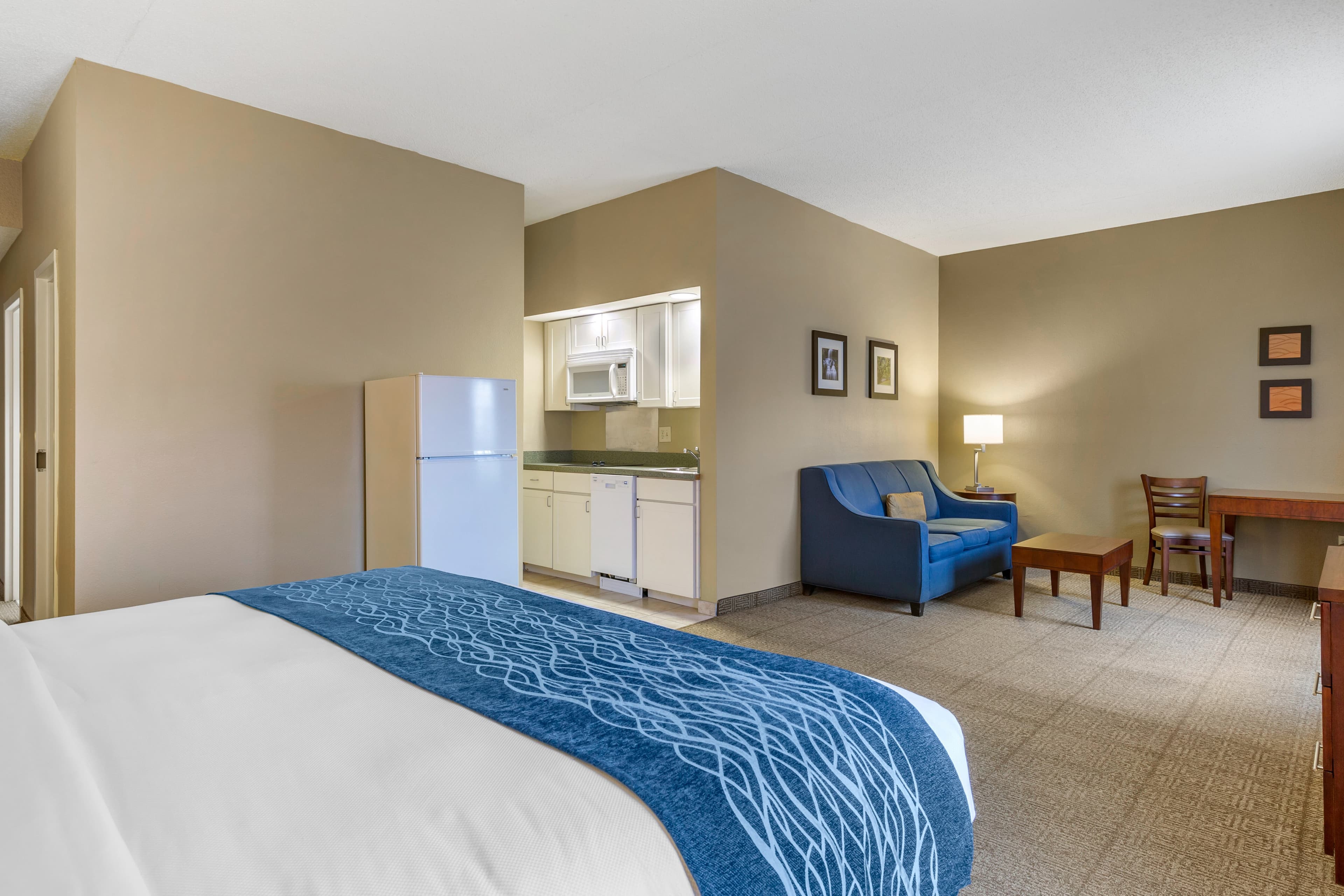 Comfort Inn Aikens Center — 11