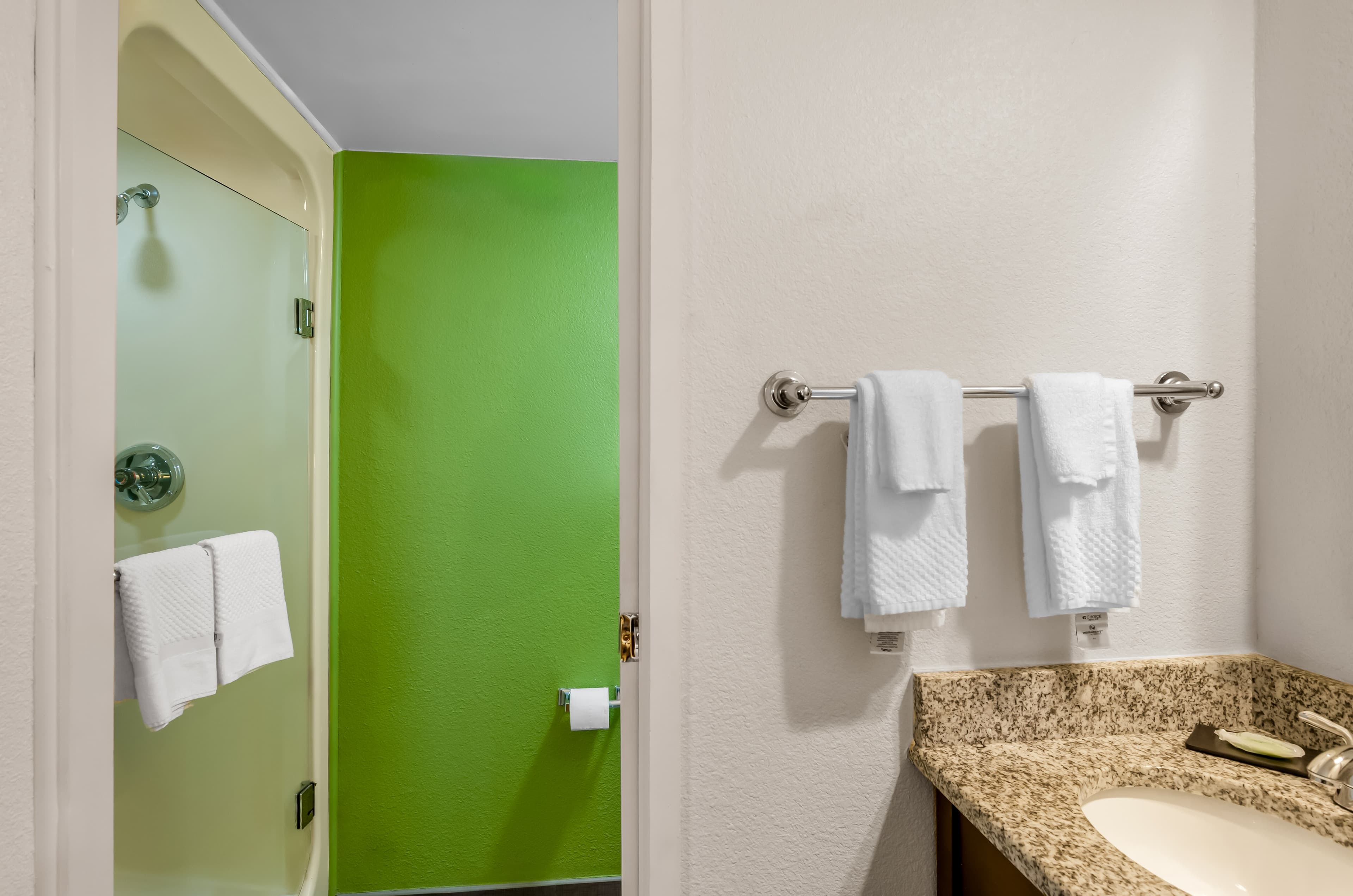 Sleep Inn Beaver- Beckley - Image 5