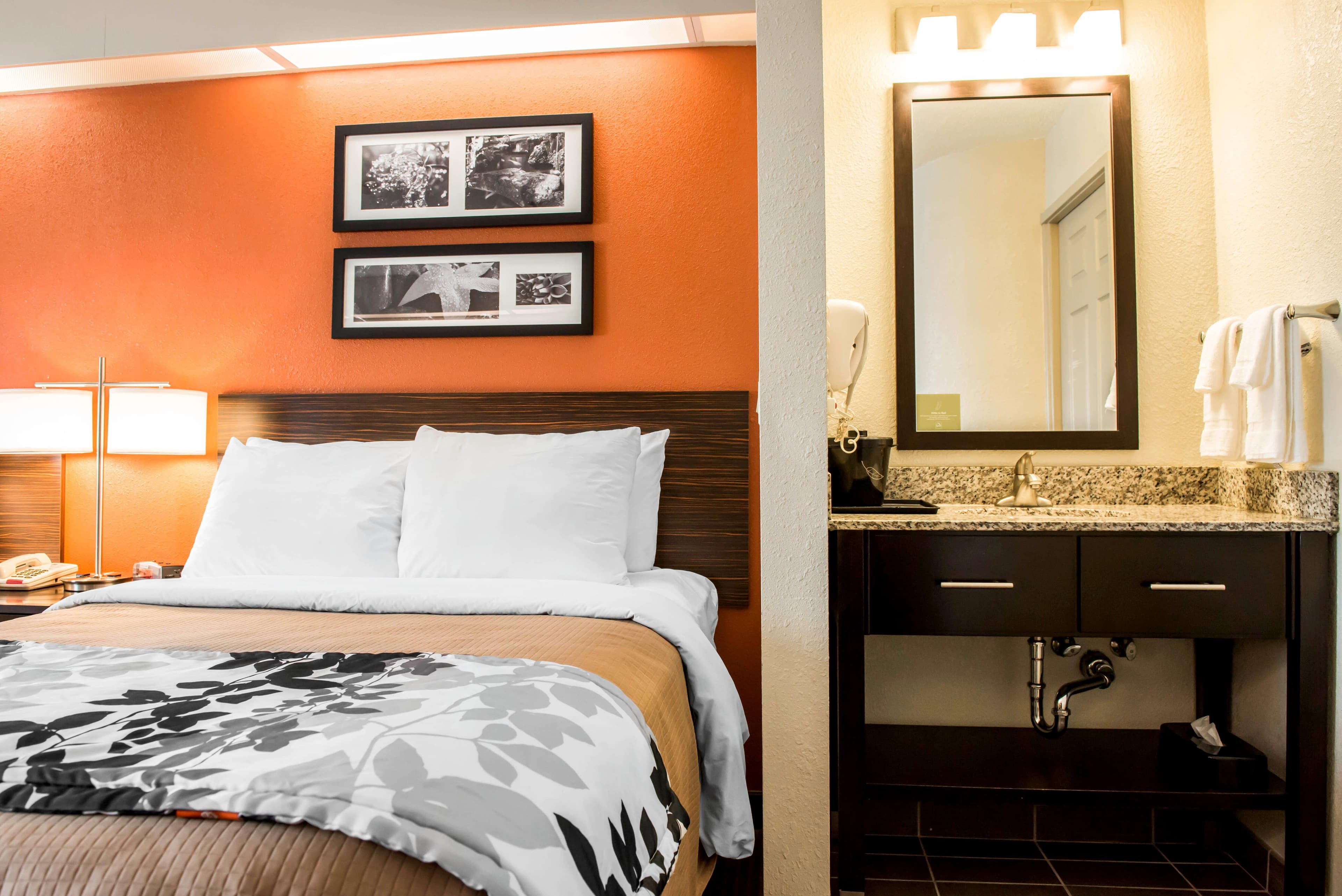 Quality Inn Bridgeport-Clarksburg - Image 3