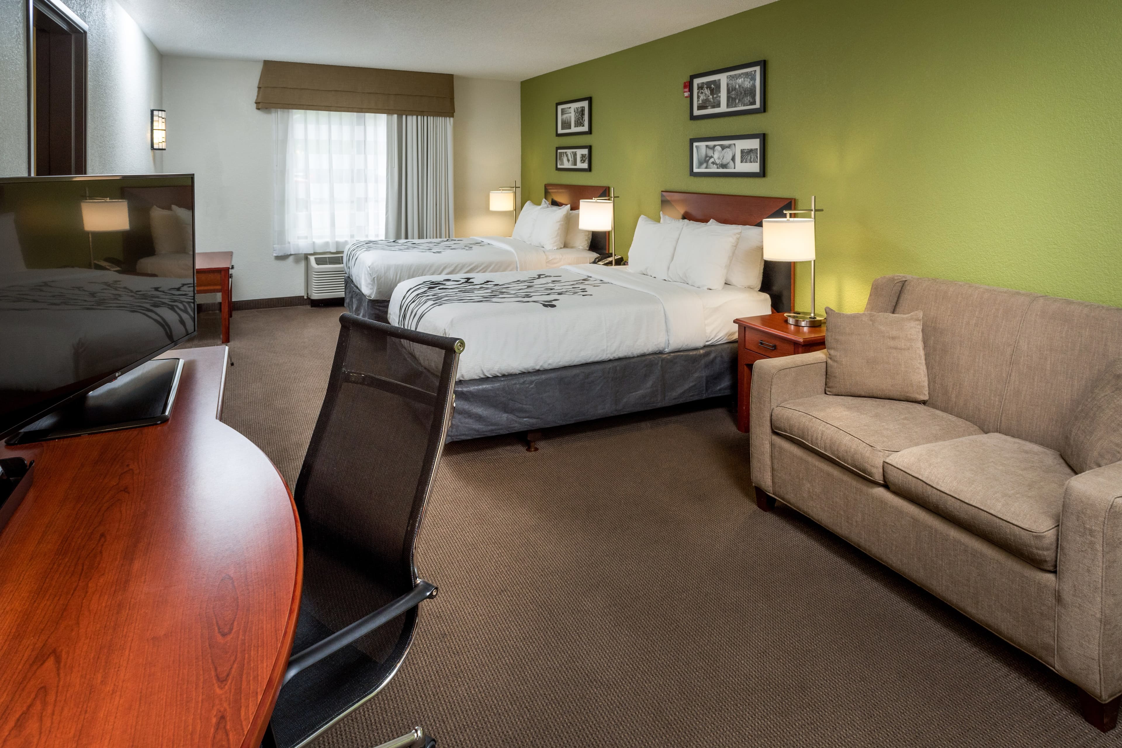 Sleep Inn & Suites Cross Lanes - South Charleston - Image 2