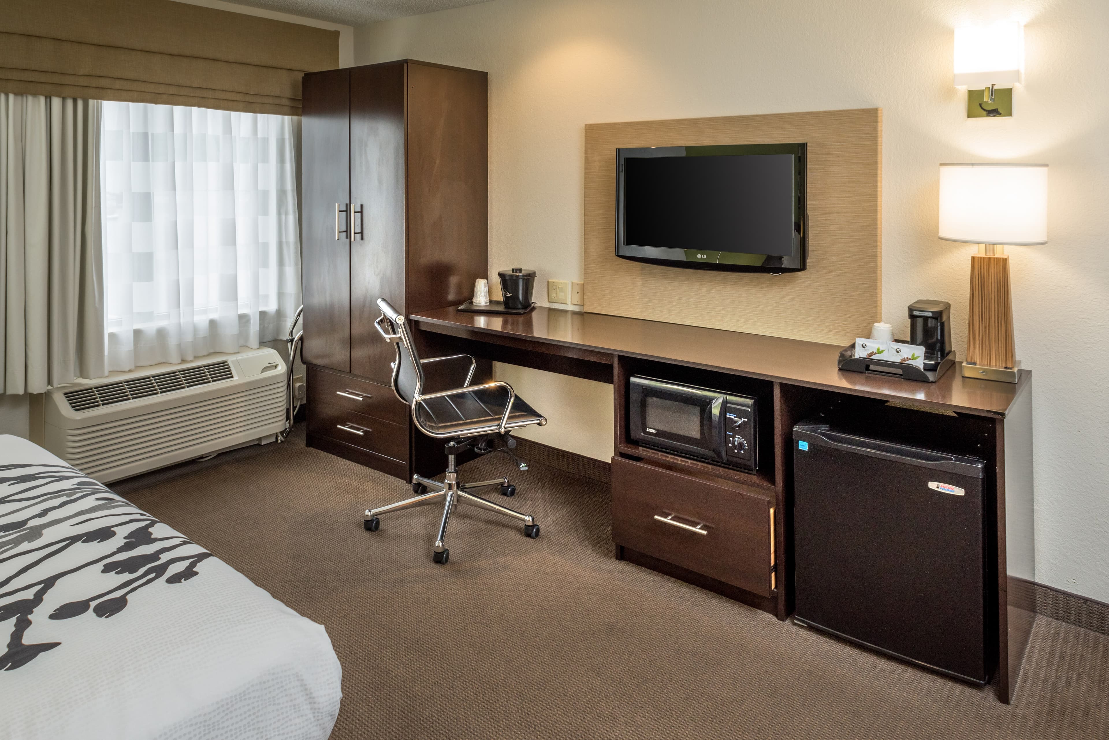 Sleep Inn & Suites Cross Lanes - South Charleston — 10