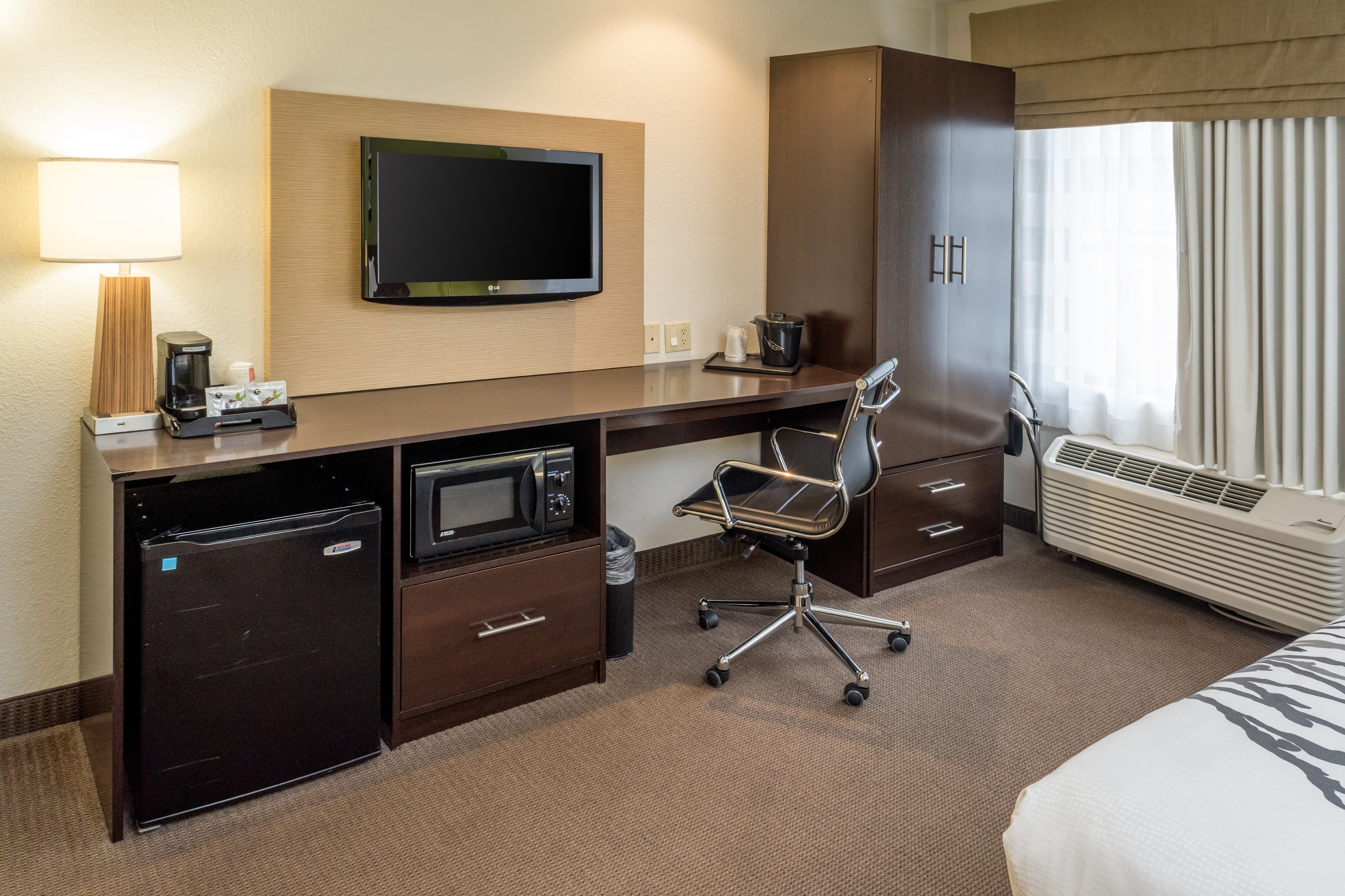 Sleep Inn & Suites Cross Lanes - South Charleston — 13