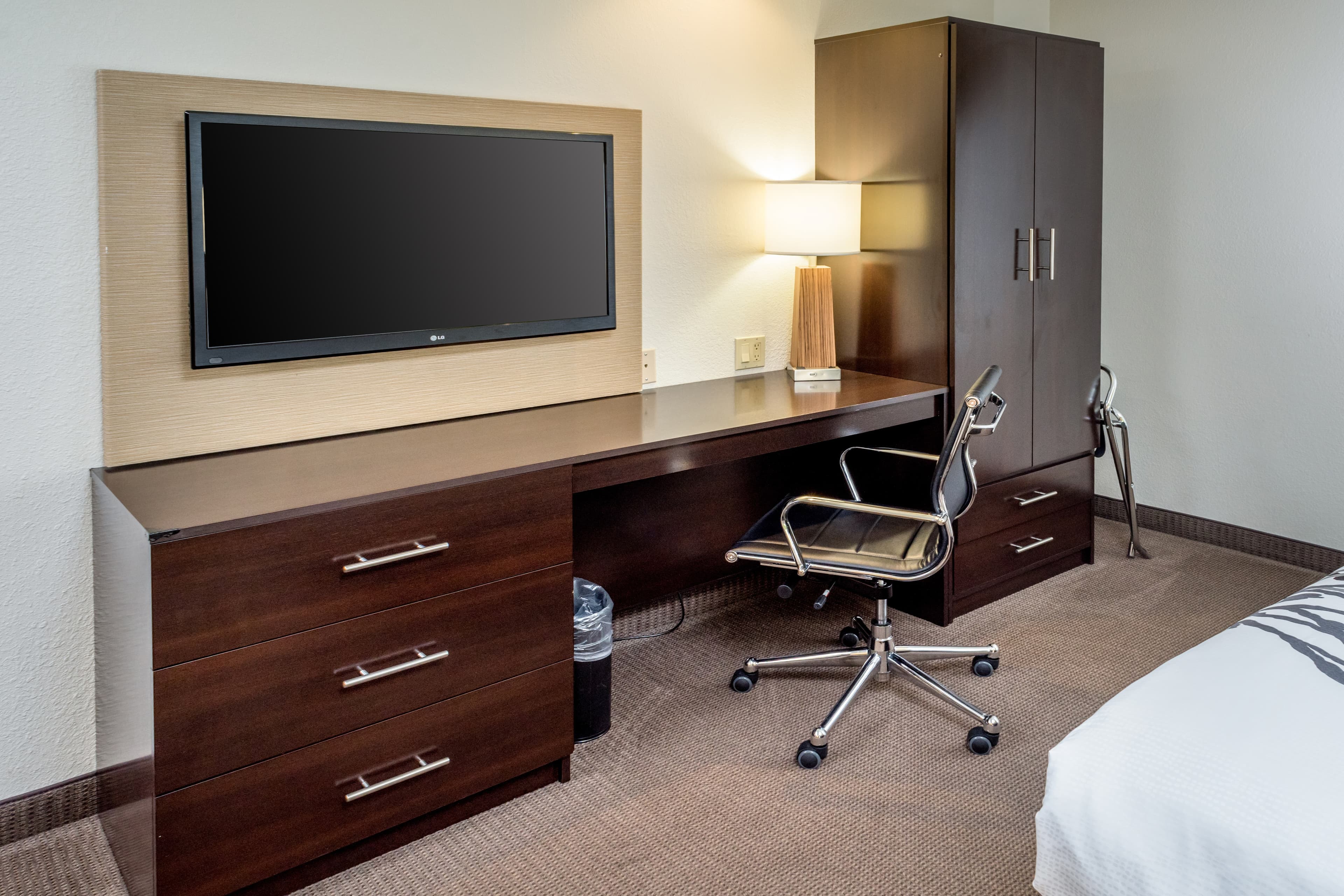 Sleep Inn & Suites Cross Lanes - South Charleston — 20