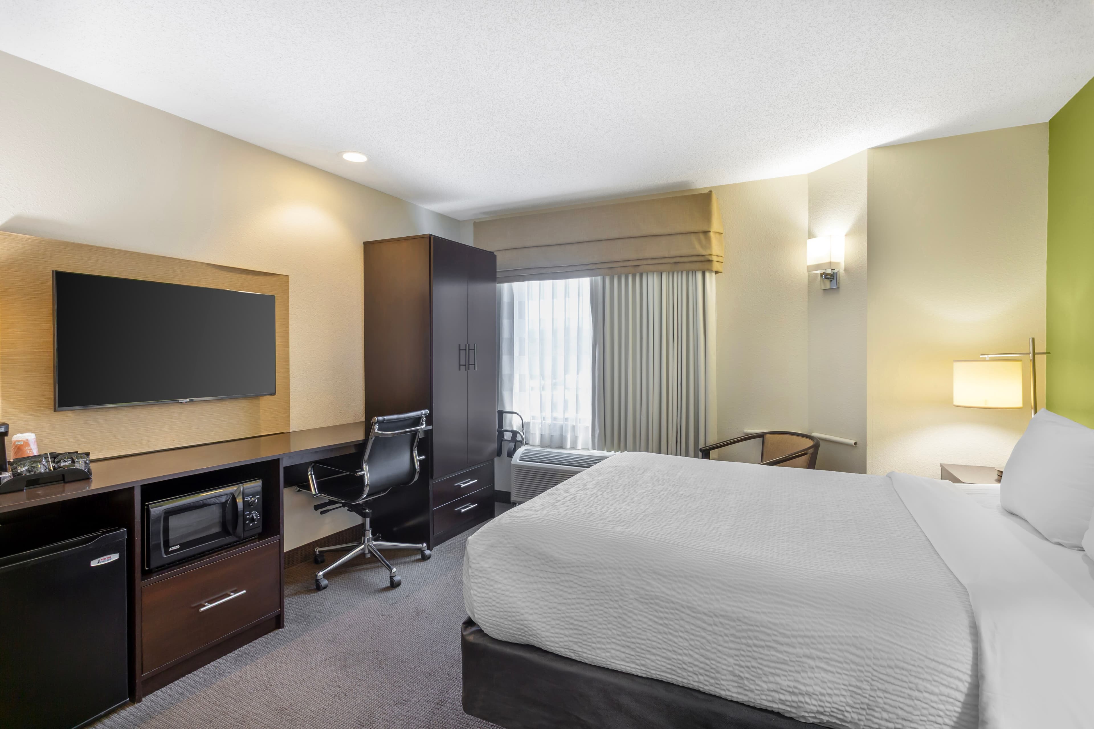 Sleep Inn & Suites Cross Lanes - South Charleston — 22