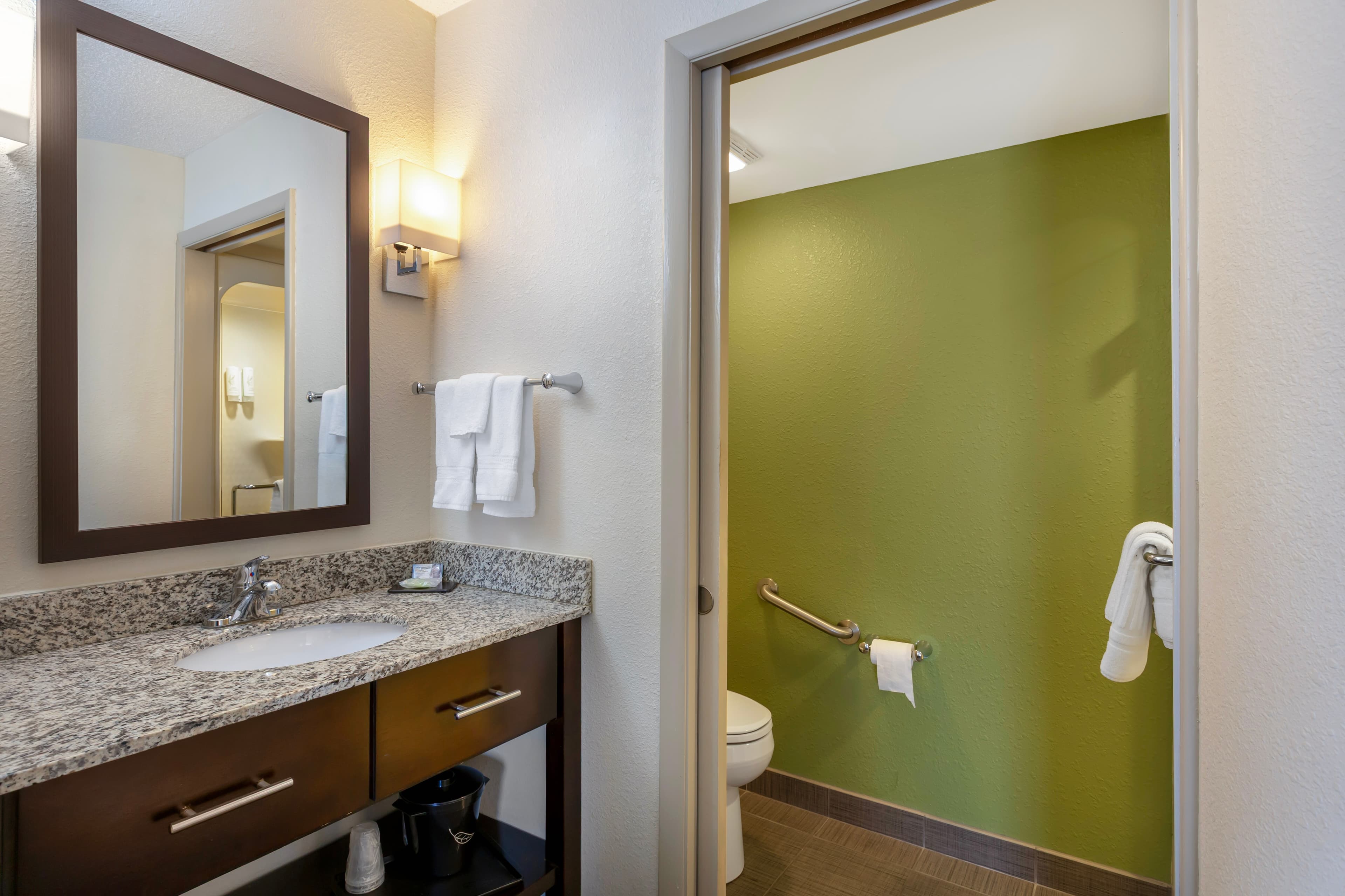 Sleep Inn & Suites Cross Lanes - South Charleston — 23
