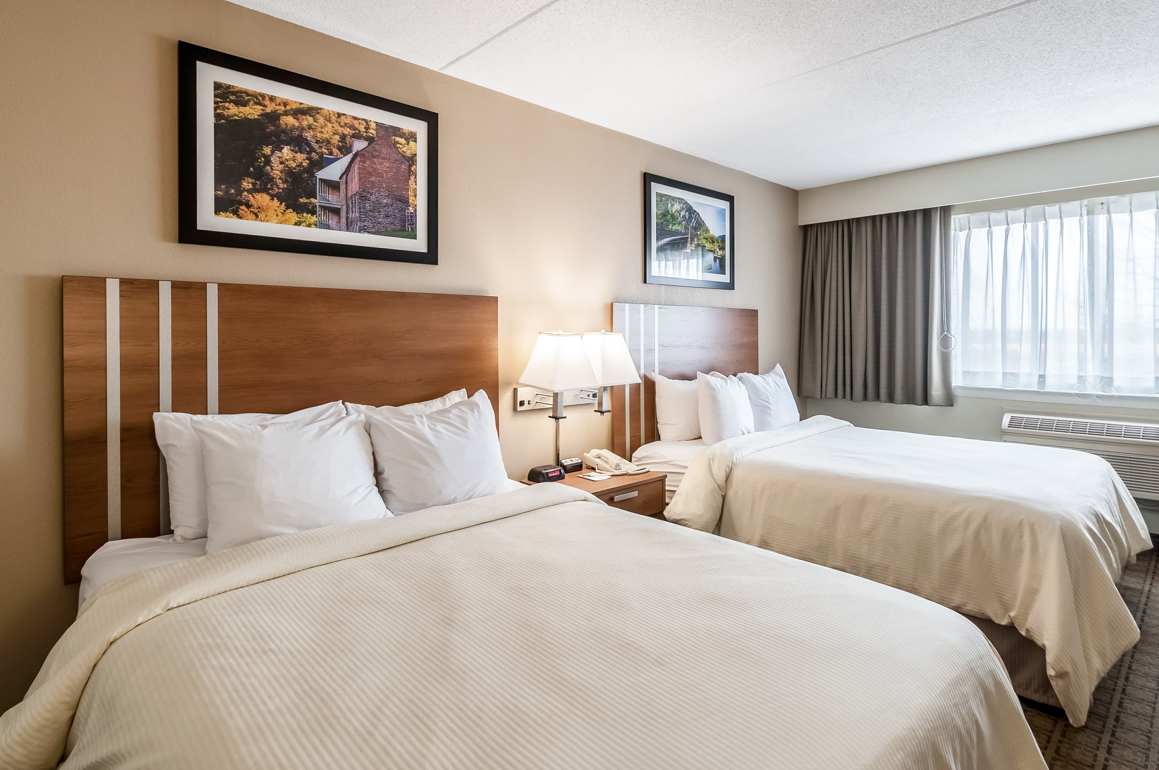 Clarion Inn Harpers Ferry-Charles Town - Image 2