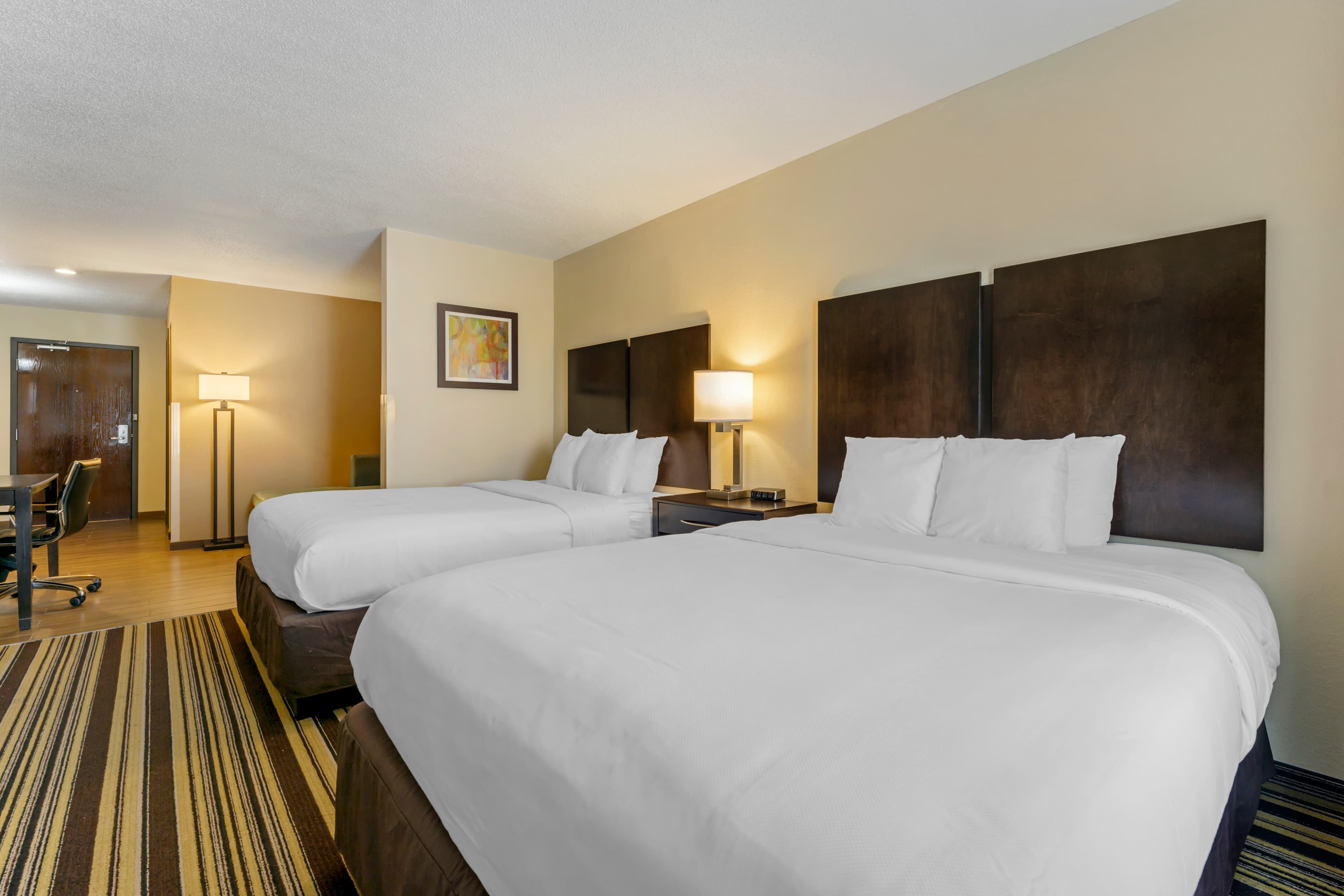 Comfort Inn & Suites Triadelphia - Wheeling — 22