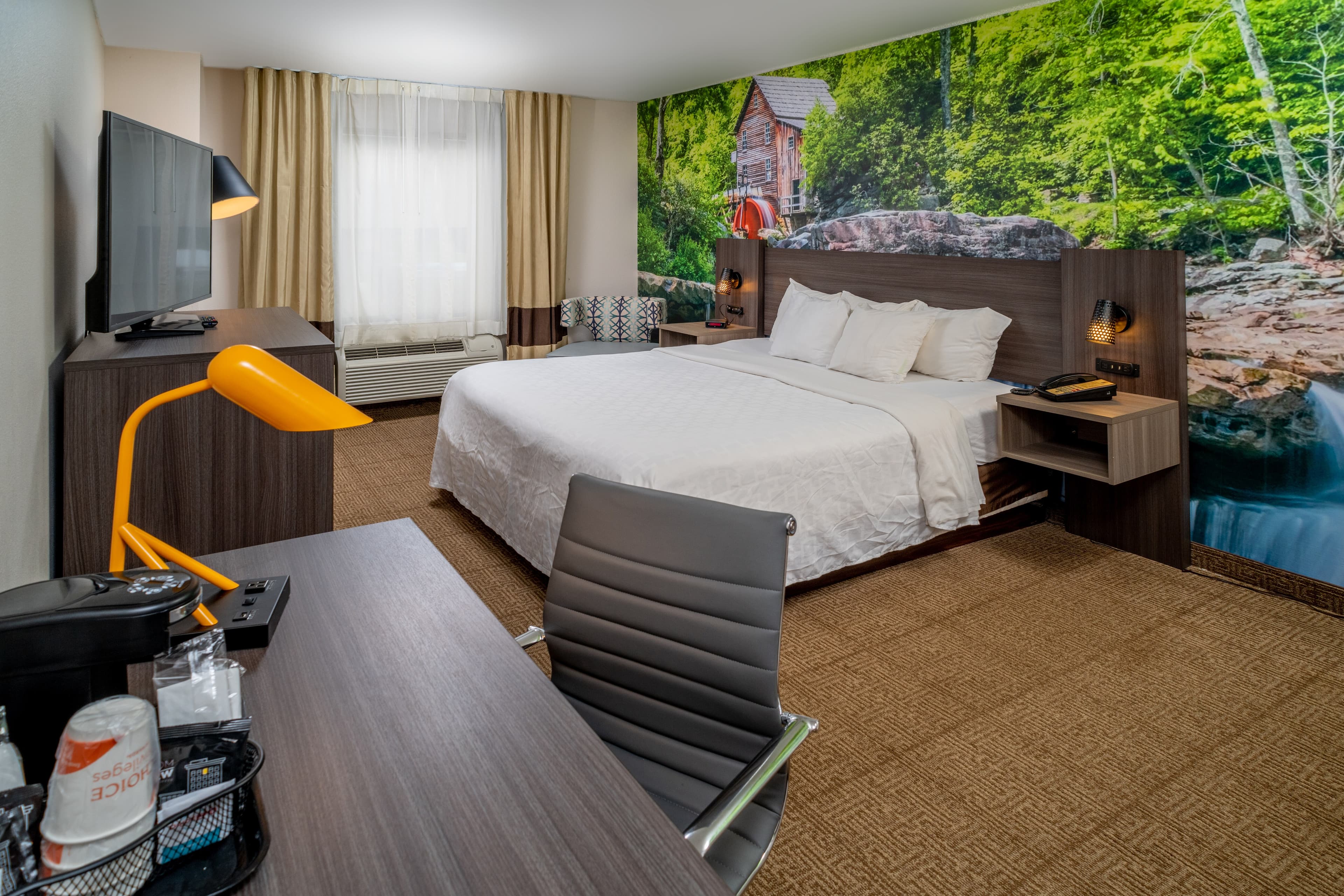 Clarion Pointe Beckley - Image 3