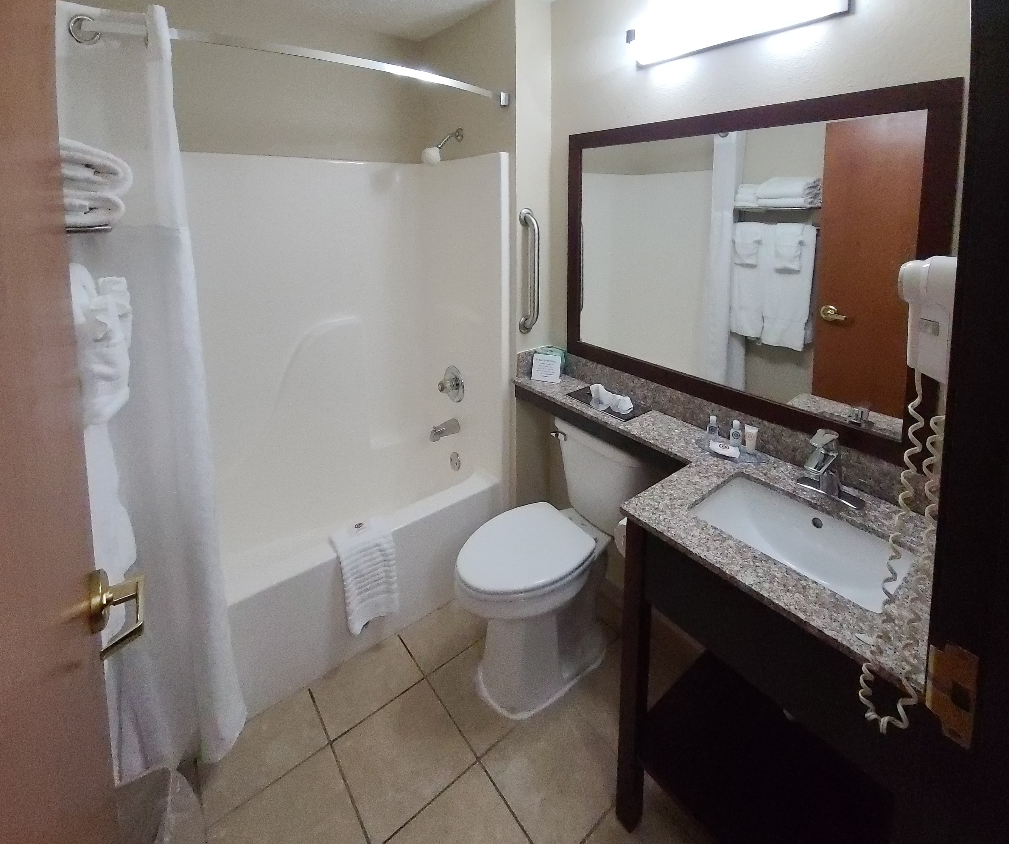 Comfort Inn New River — 17