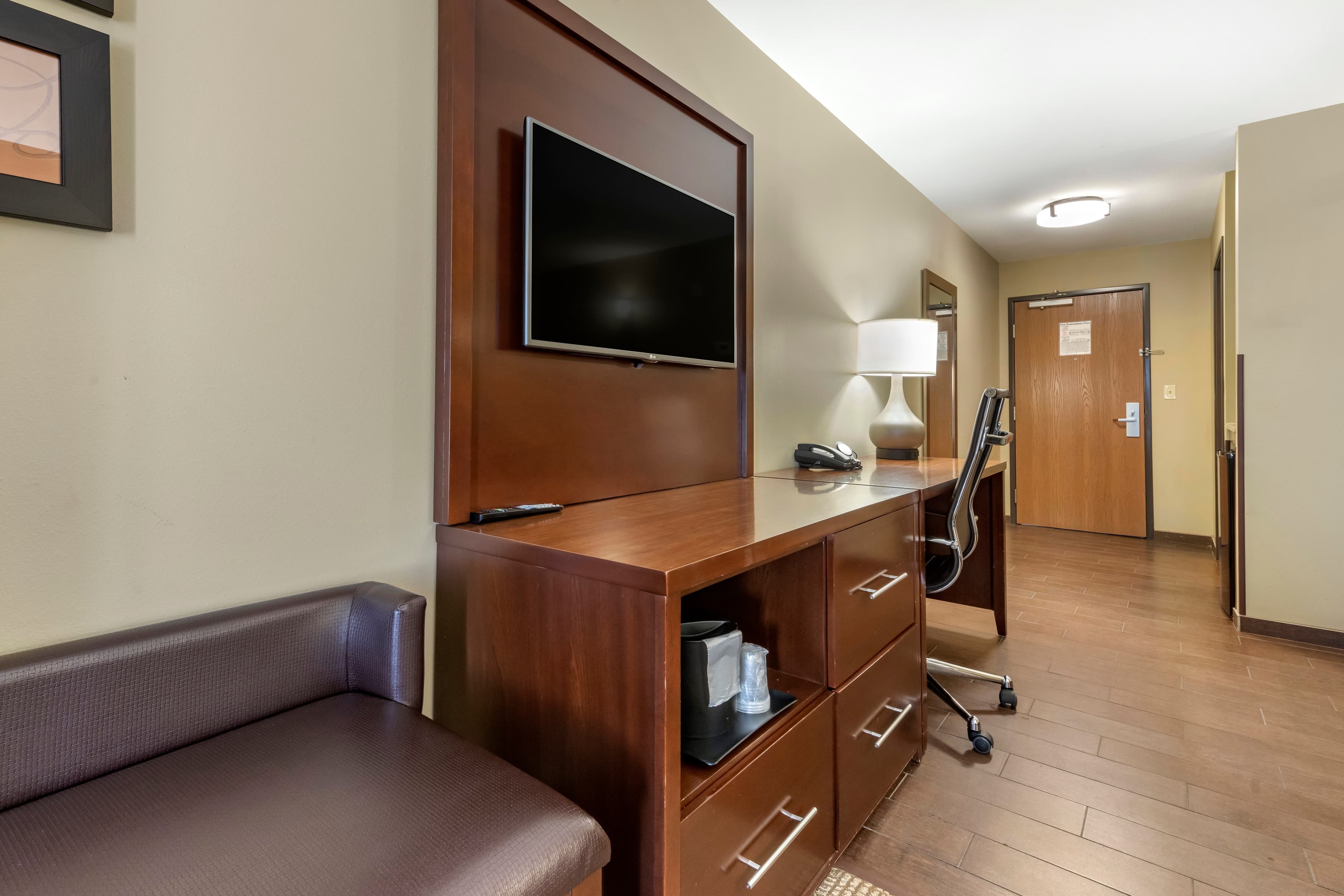 Comfort Suites Bridgeport - Clarksburg — 16