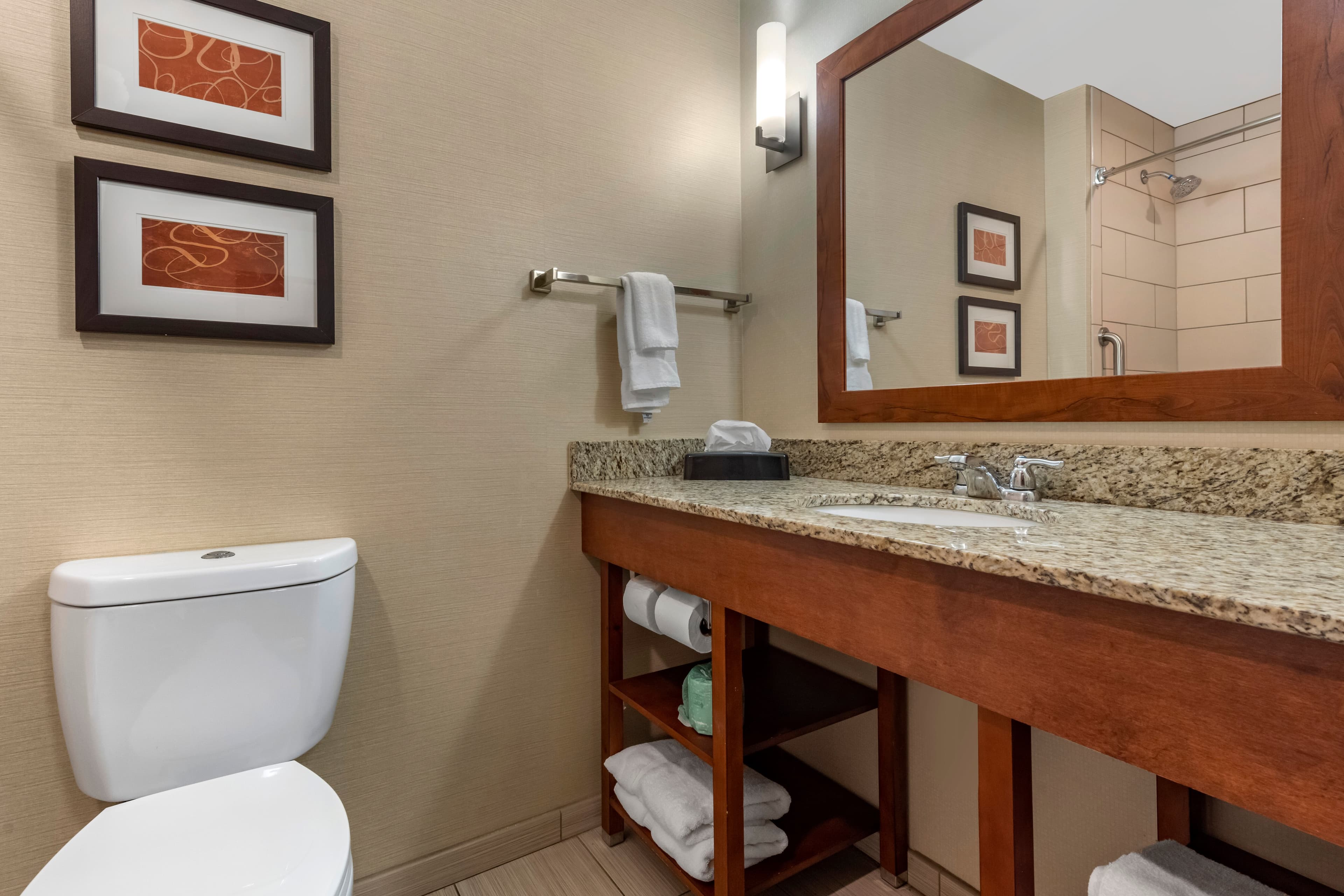 Comfort Suites Bridgeport - Clarksburg — 23