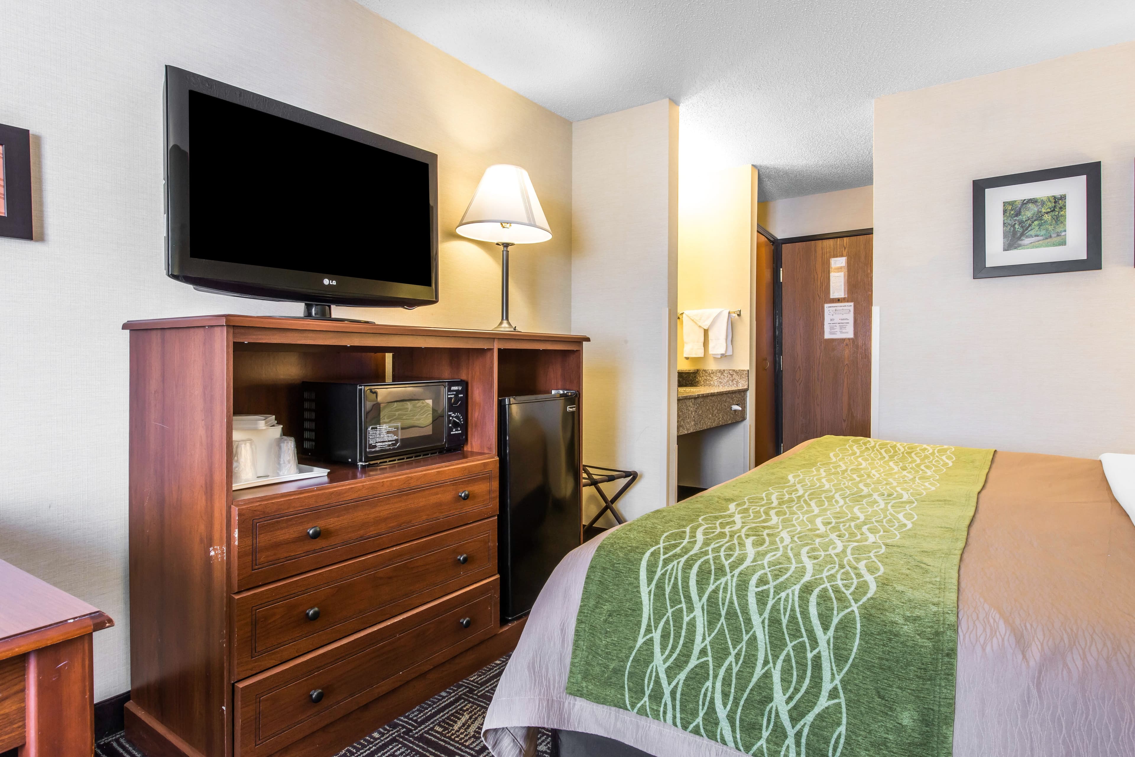 Comfort Inn Weirton - Steubenville — 14