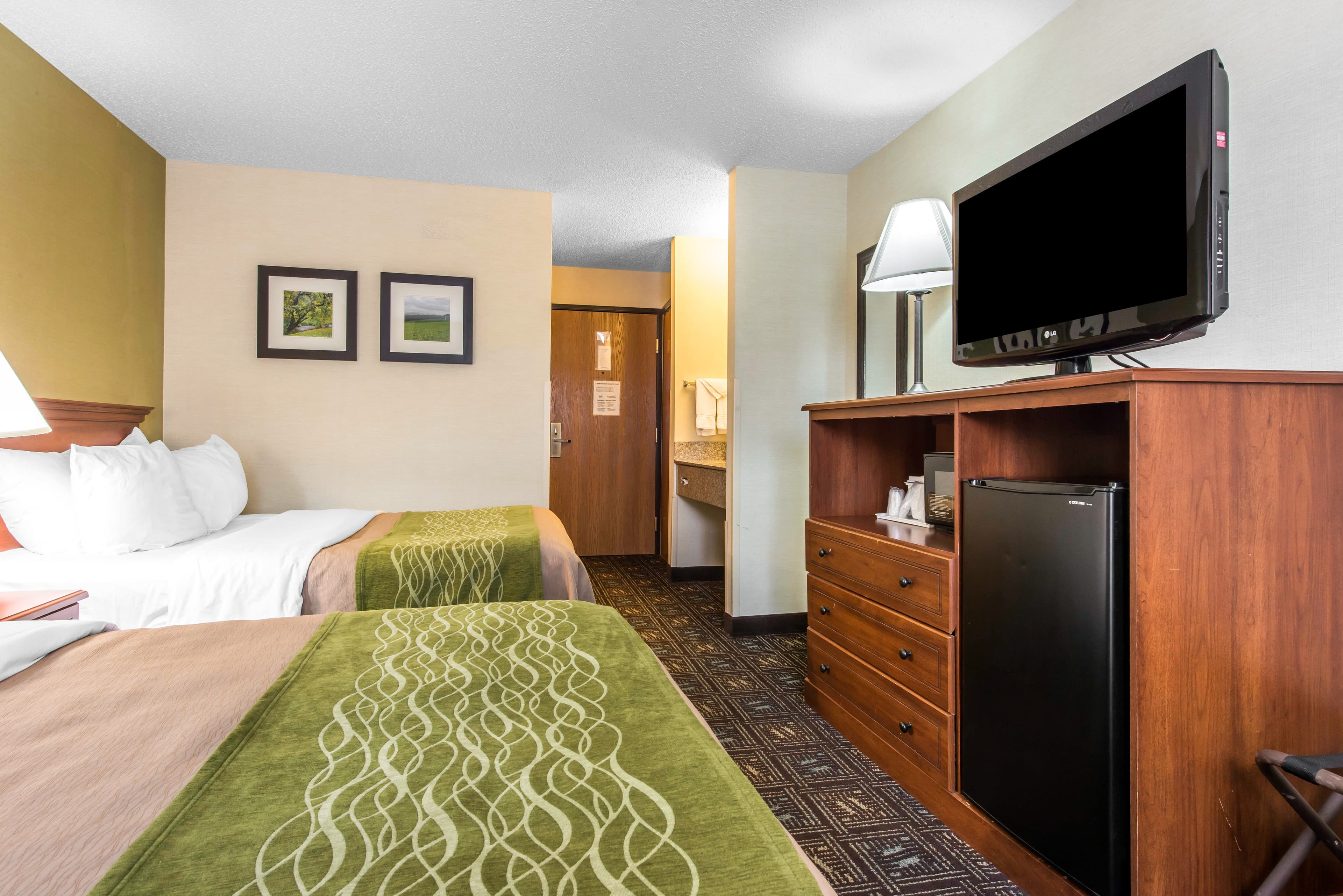 Comfort Inn Weirton - Steubenville — 11