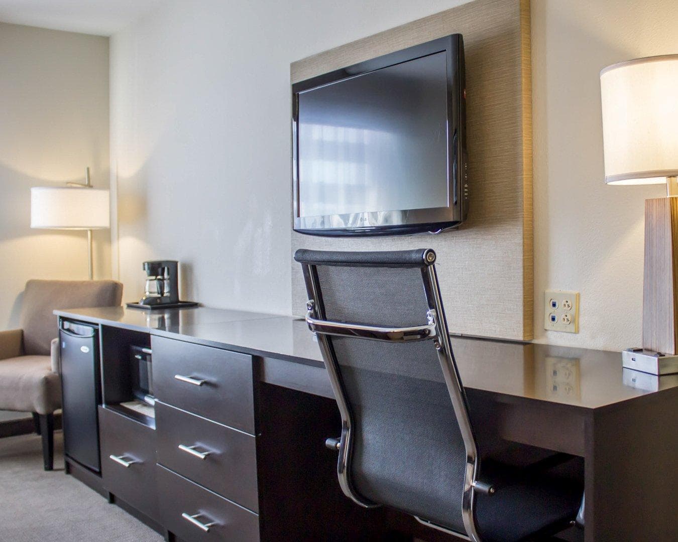 Sleep Inn & Suites Moundsville - Wheeling — 18