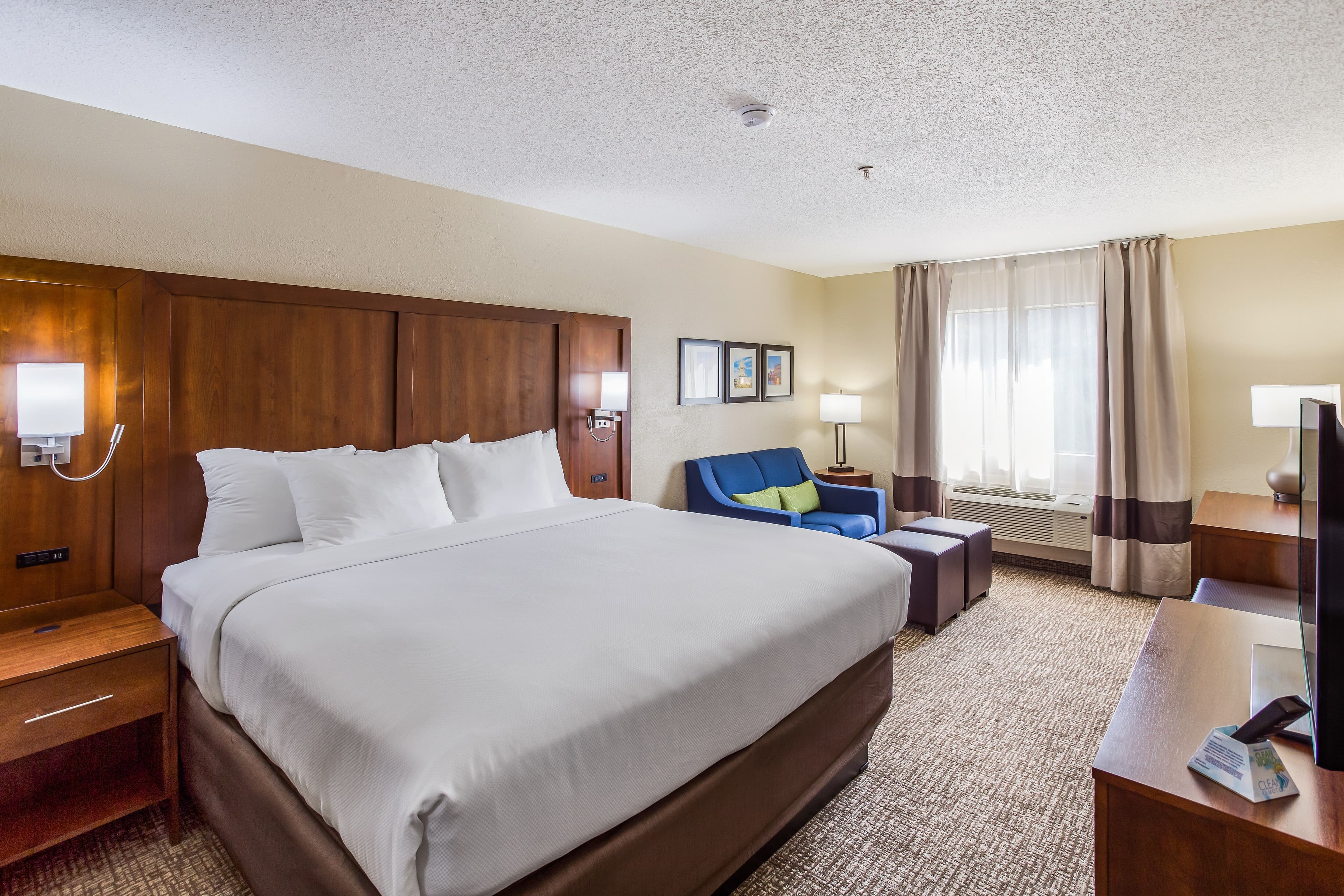 Comfort Inn Charleston South - Image 2