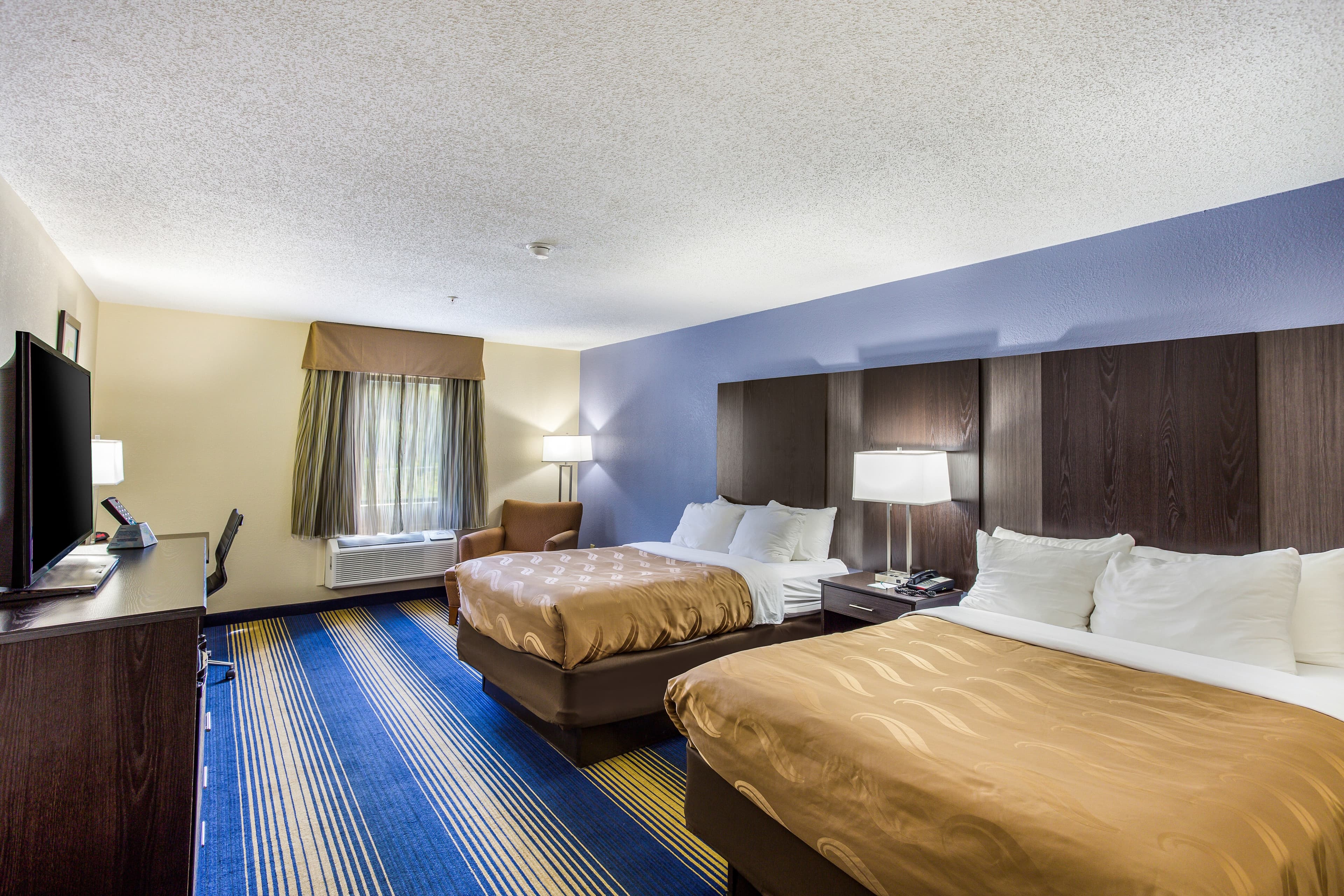 Quality Inn Charleston South - Image 2