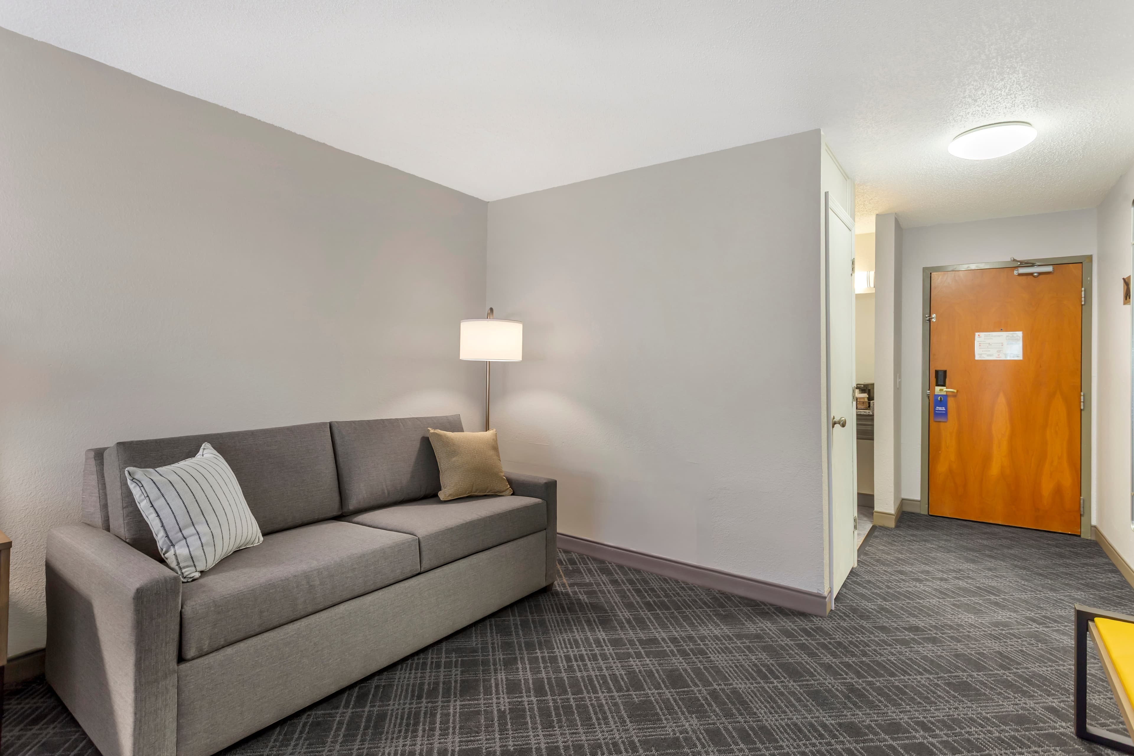 Comfort Inn Huntington near University area — 11