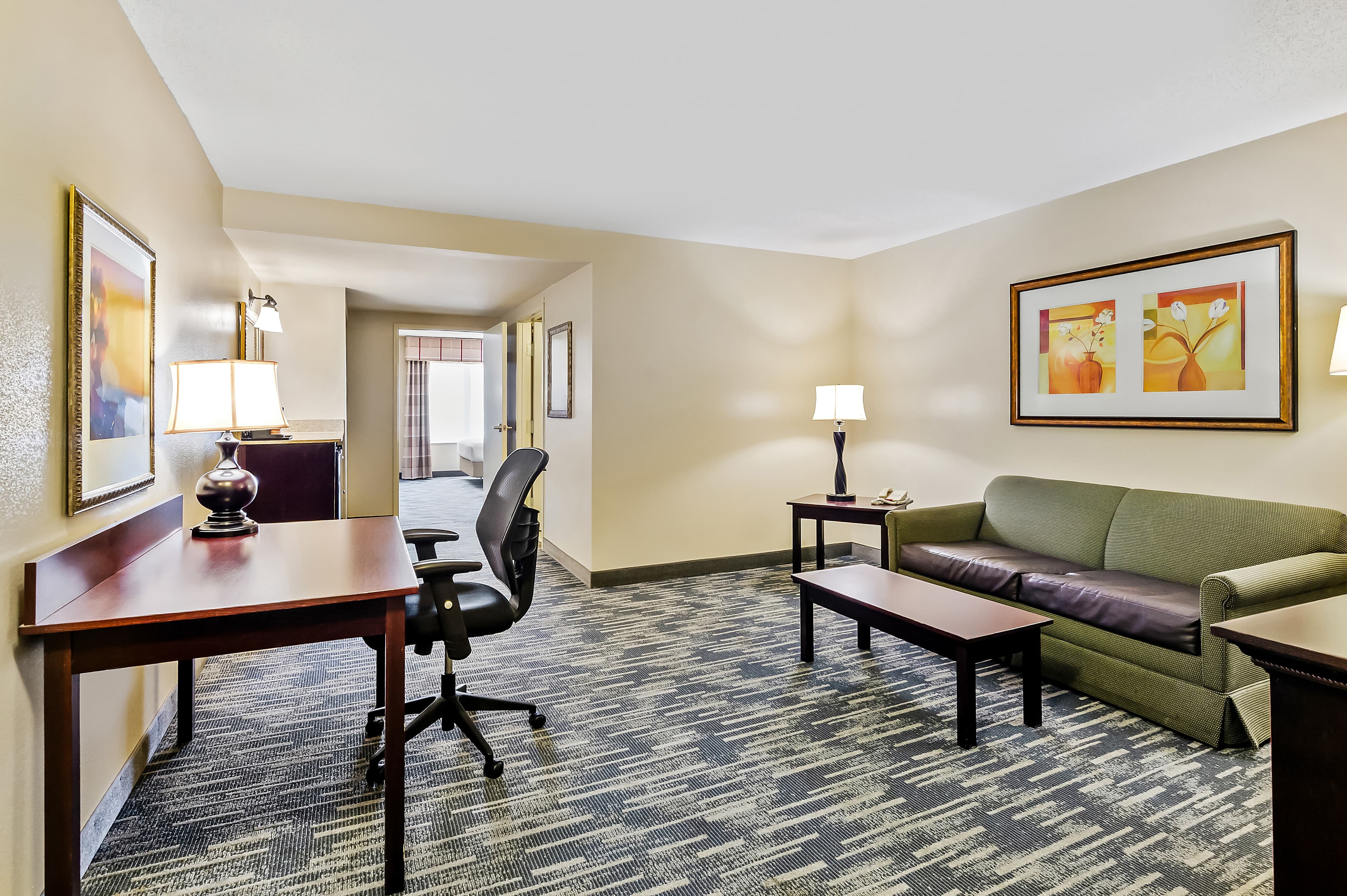 Country Inn & Suites by Radisson, Princeton, WV — 42