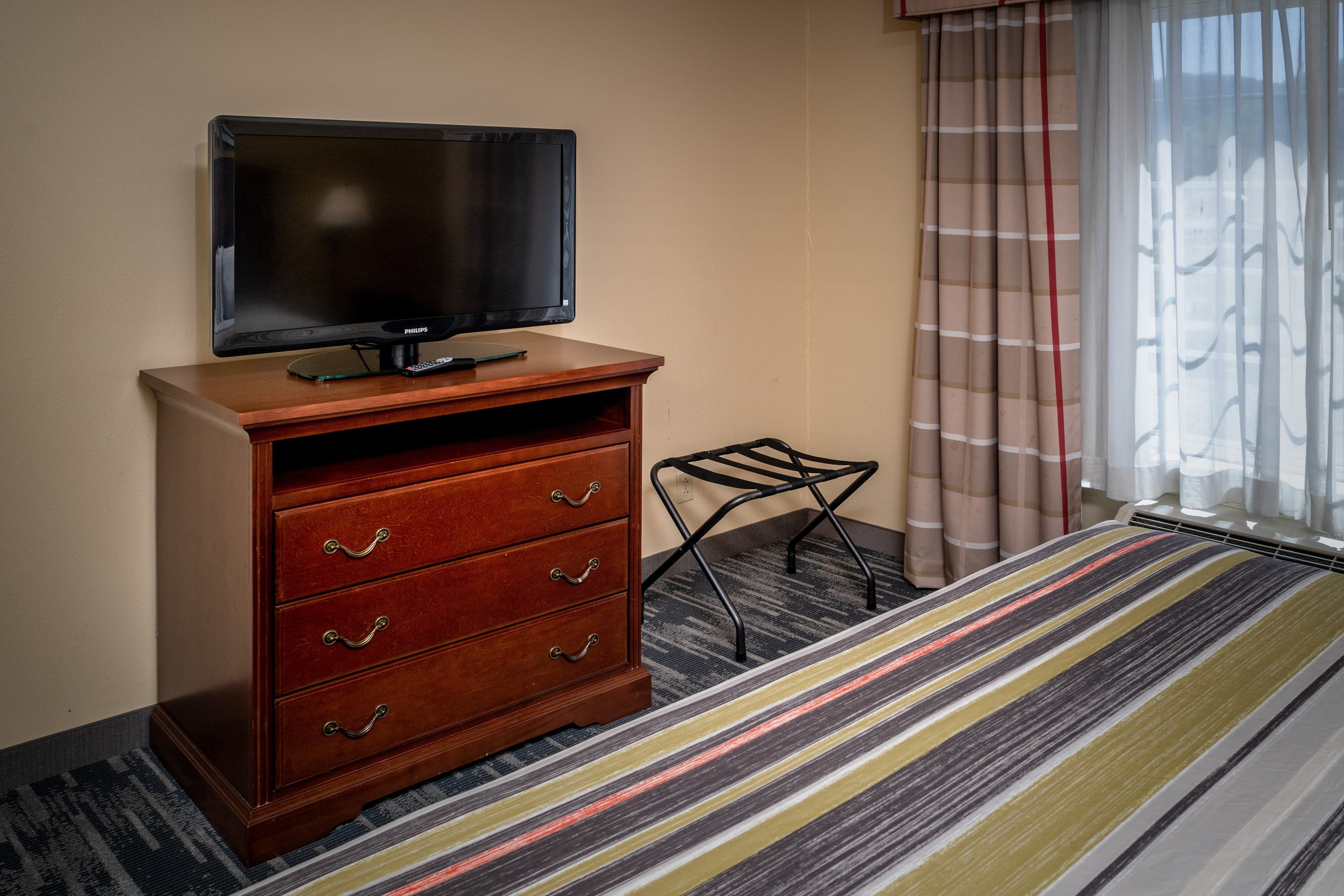 Country Inn & Suites By Radisson, Charleston South, WV — 9