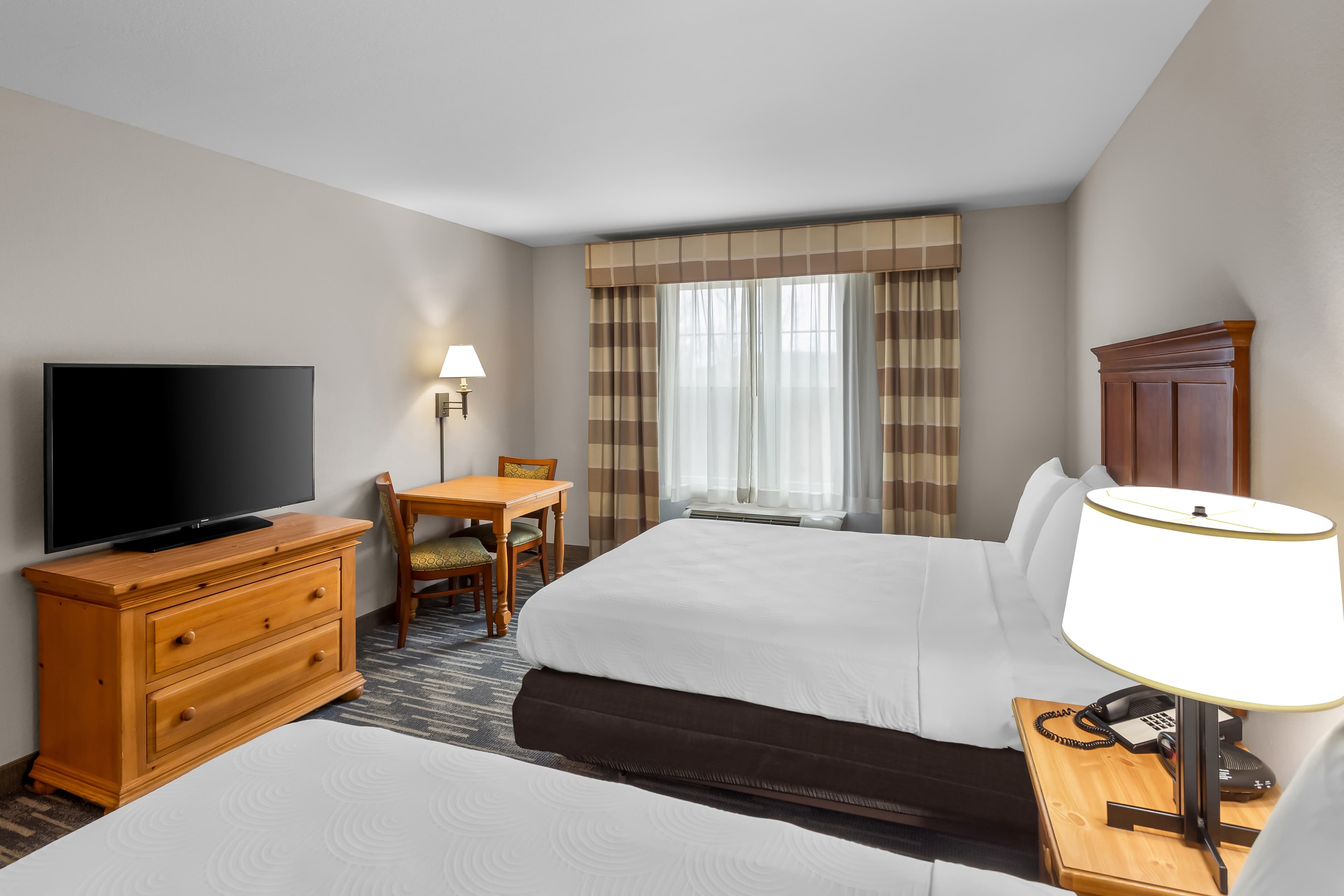 Country Inn & Suites by Radisson, Beckley, WV — 19