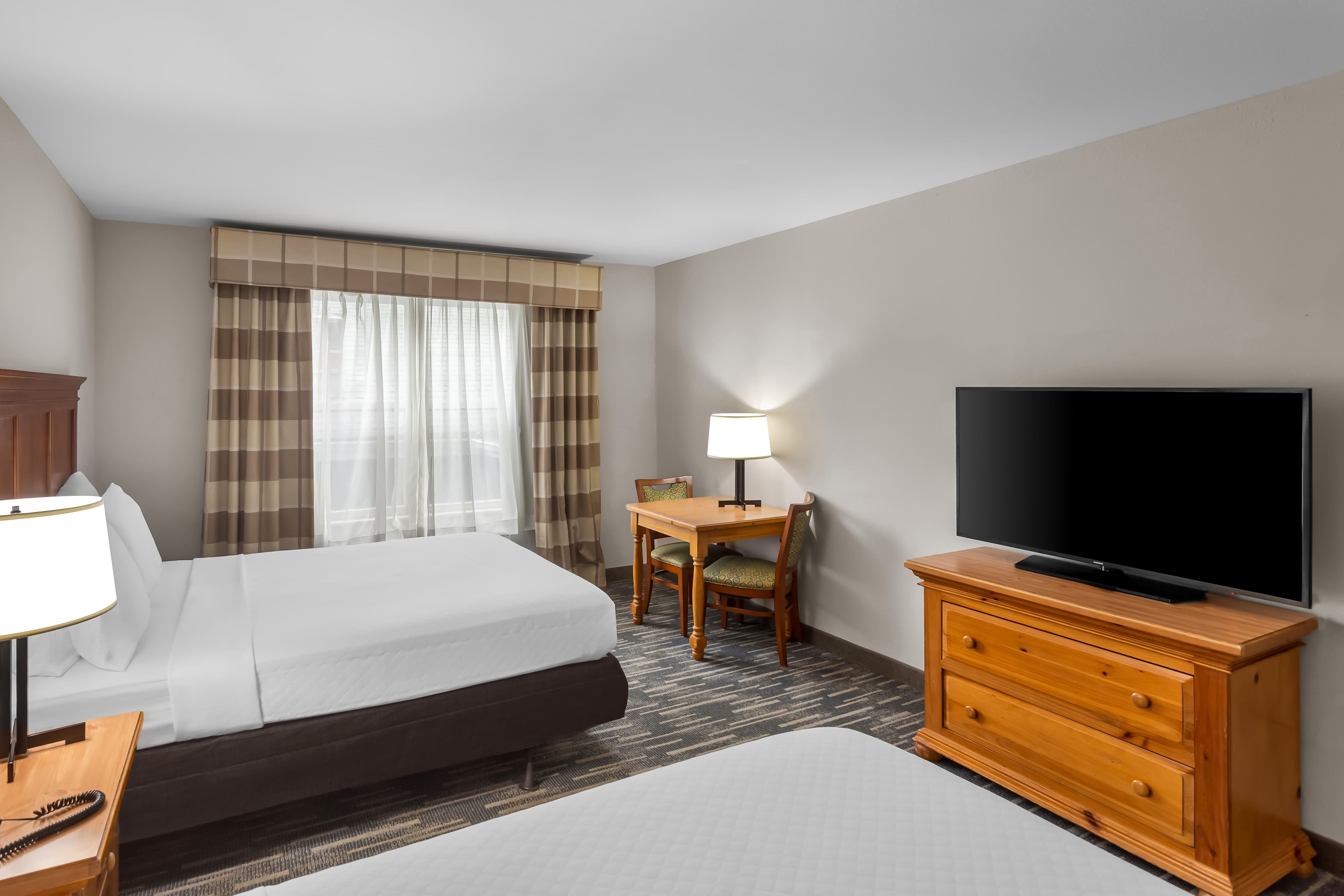 Country Inn & Suites by Radisson, Beckley, WV — 24