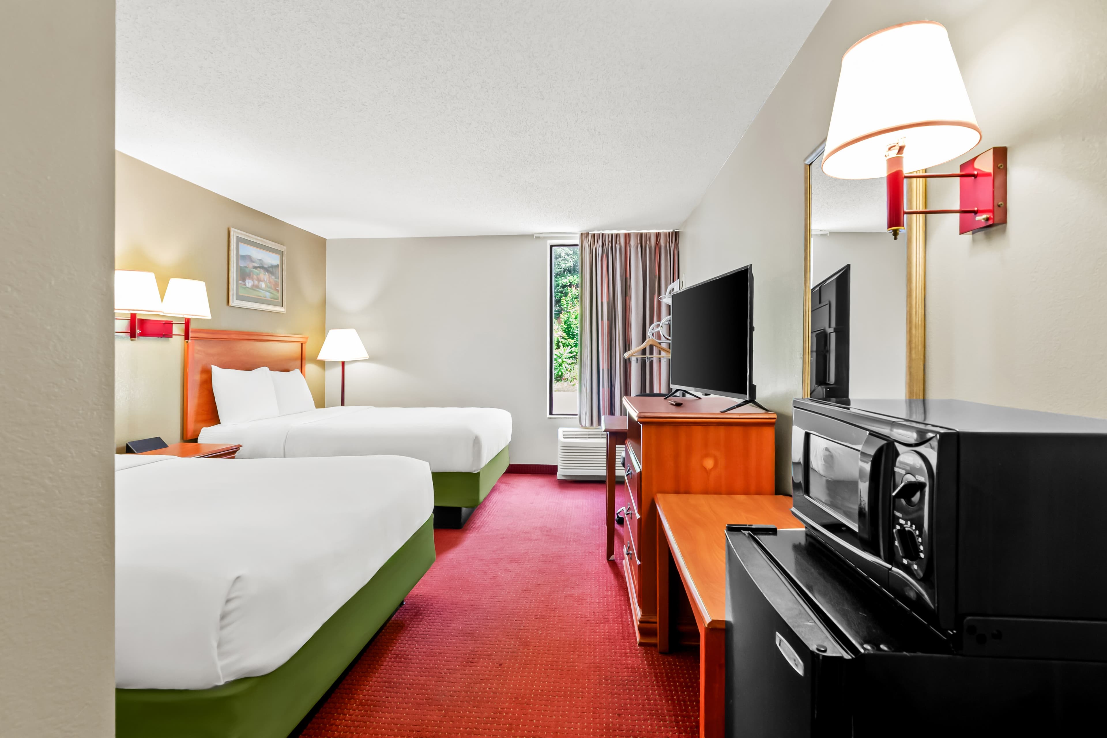 Econo Lodge Mt. Hope - Beckley North — 6