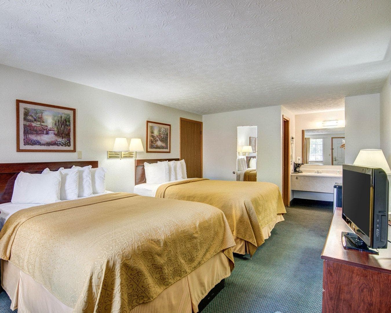 Quality Inn New River Gorge - Image 4