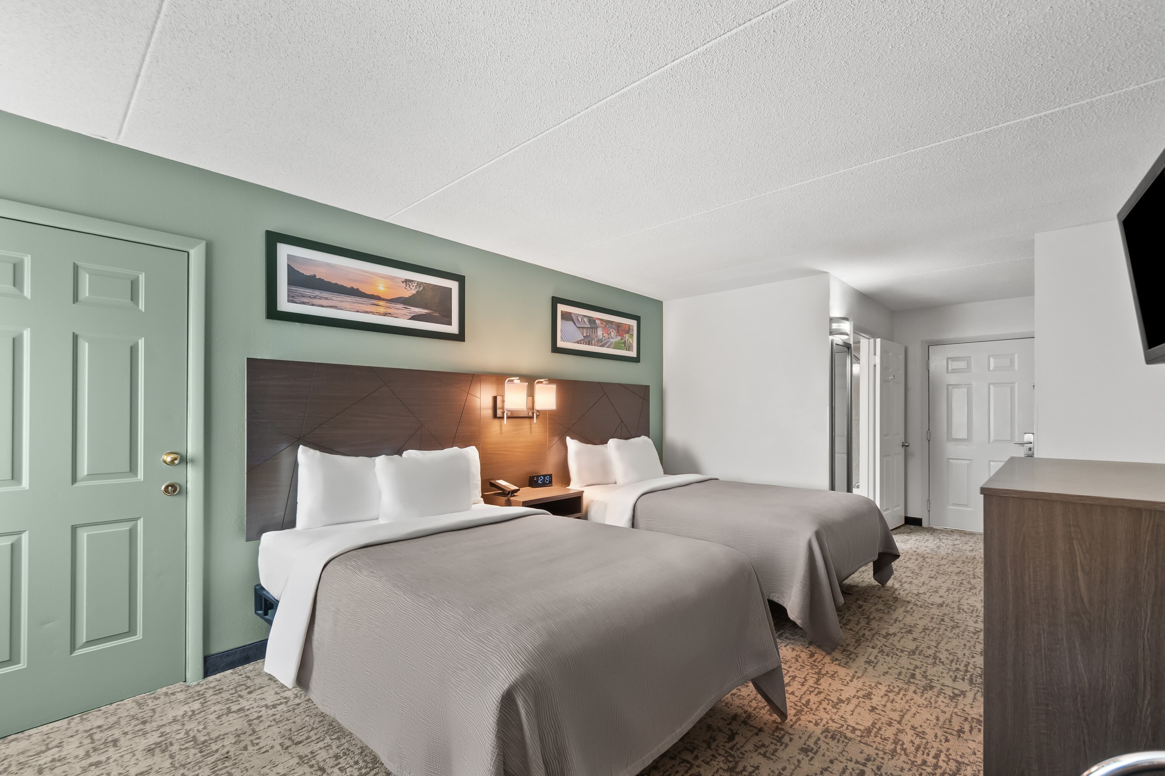 Quality Inn Harpers Ferry - Charles Town - Image 3