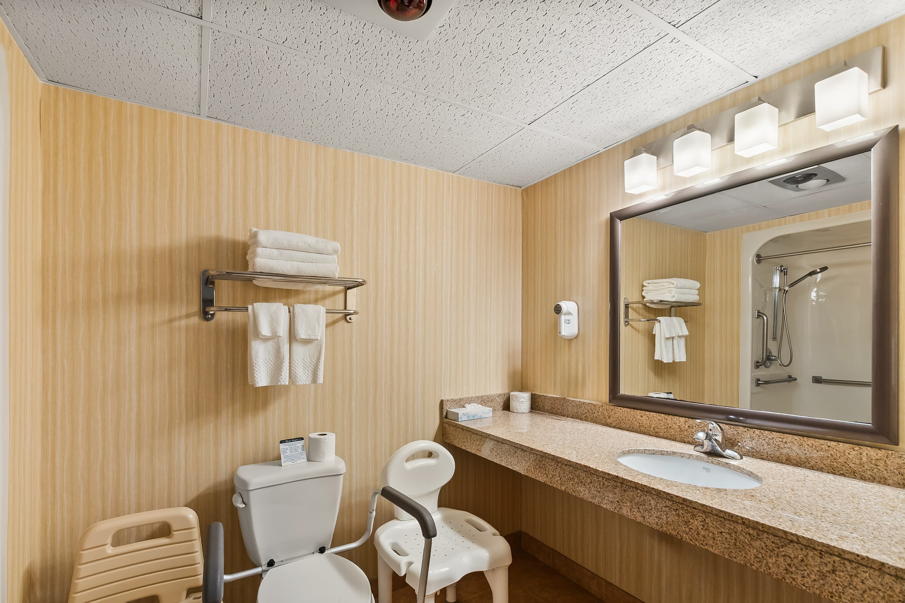Quality Inn Harpers Ferry - Charles Town — 10