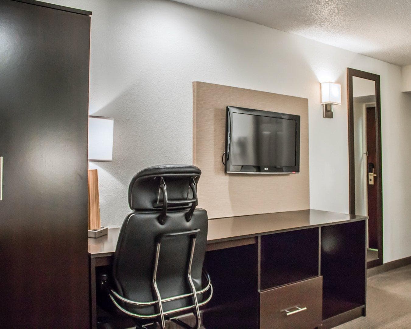 Sleep Inn Summersville - New River Gorge Area - Image 5