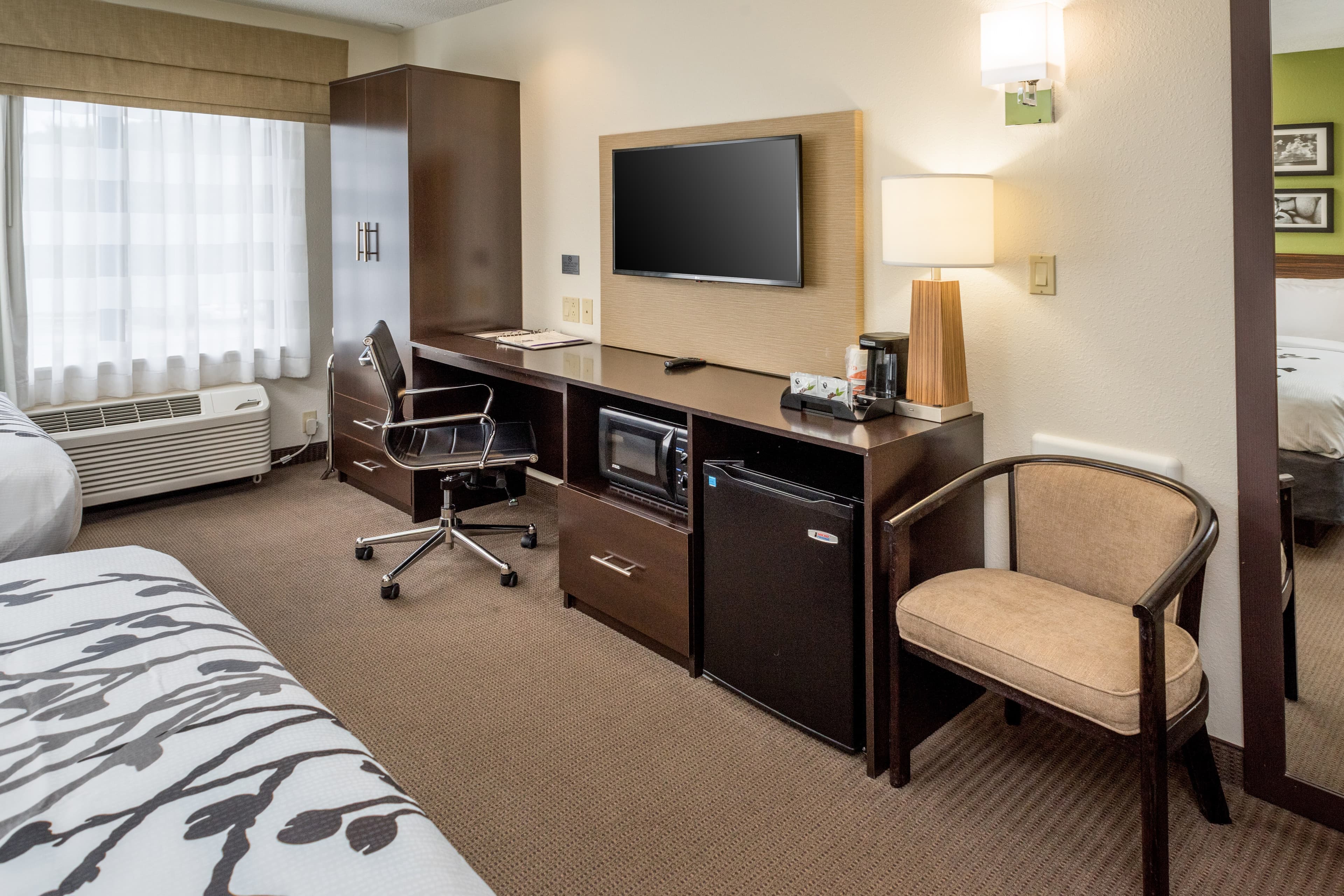 Sleep Inn Charleston North - Image 3