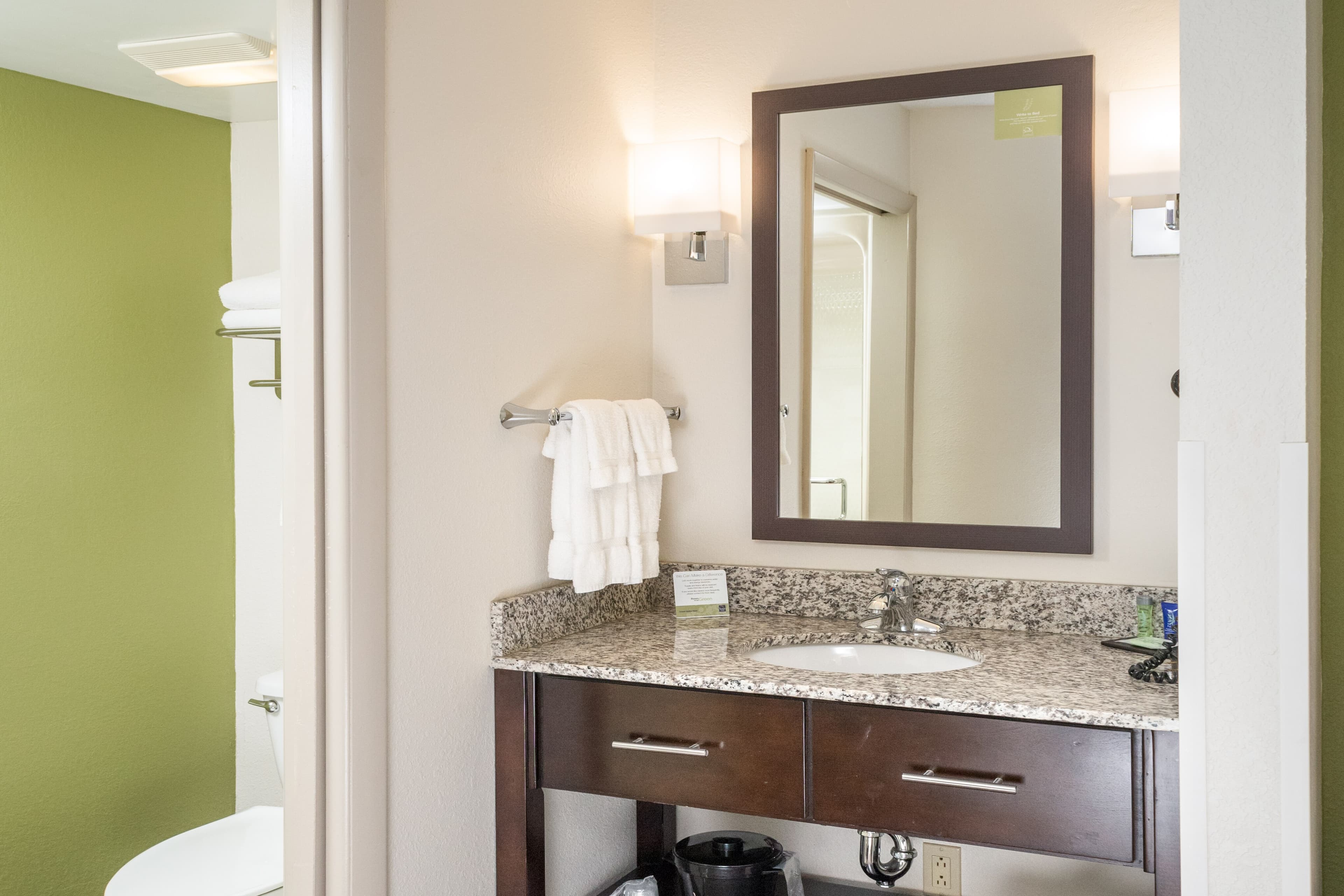 Sleep Inn Charleston North - Image 4