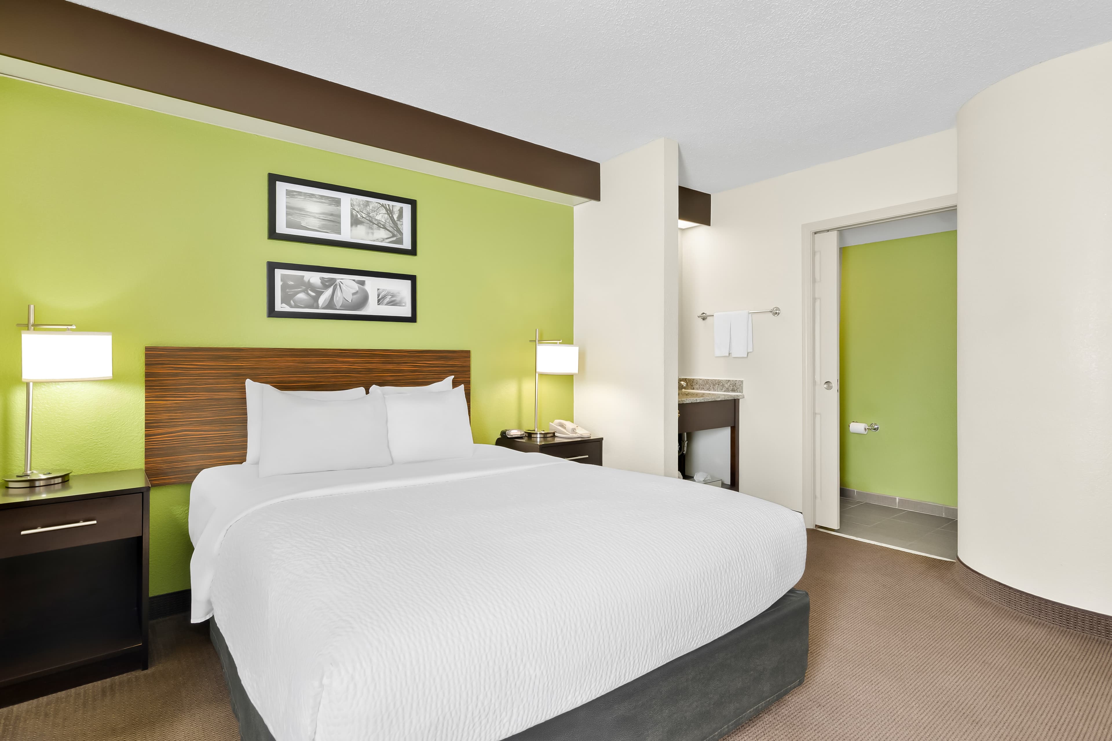 Sleep Inn & Suites Princeton I-77 — 8